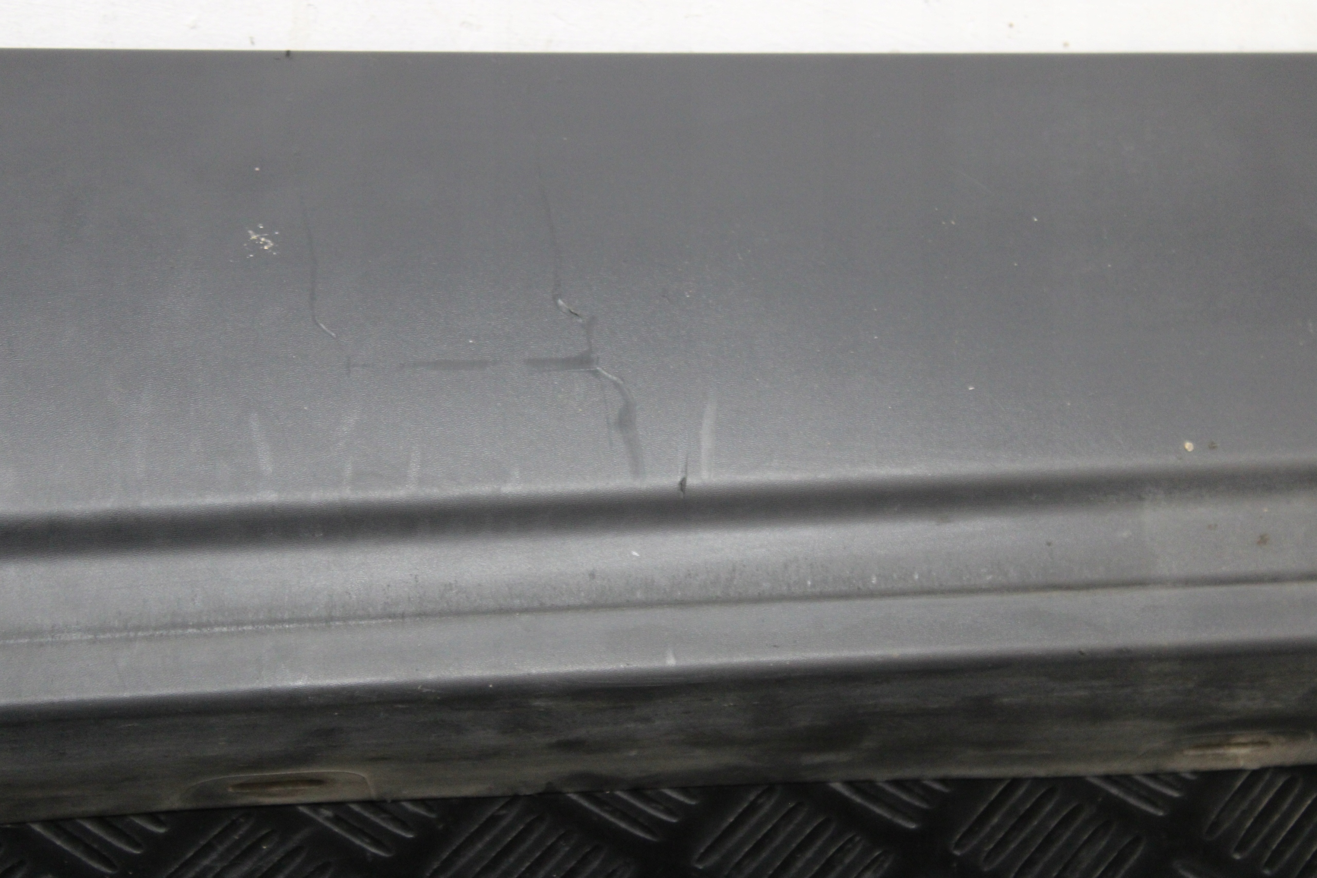 cap threshold threshold left CPLA-101D57-AD LAND ROVER DISCOVERY V 5 L462