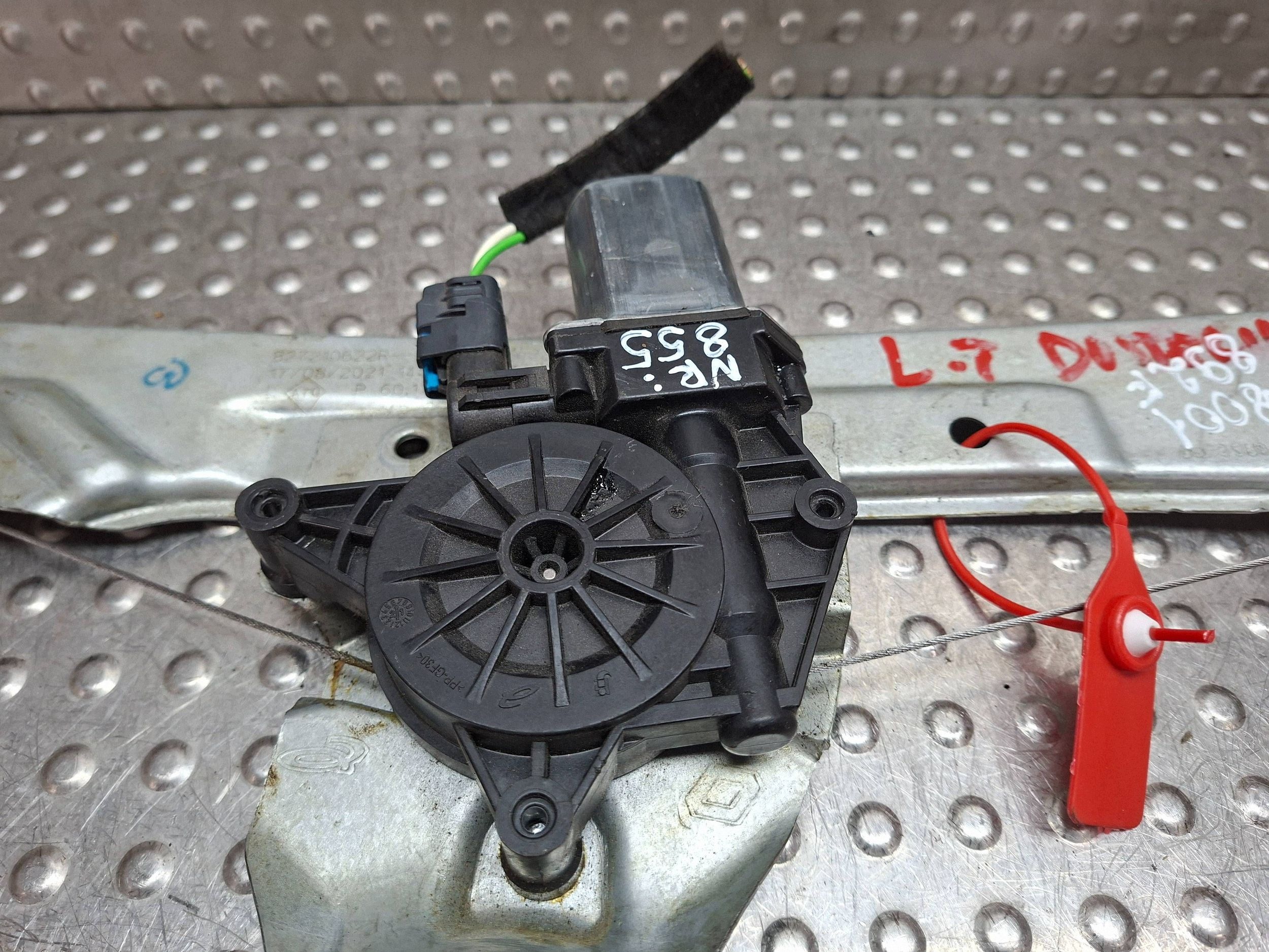 window regulator rear left 827210622R DACIA DUSTER II 2017
