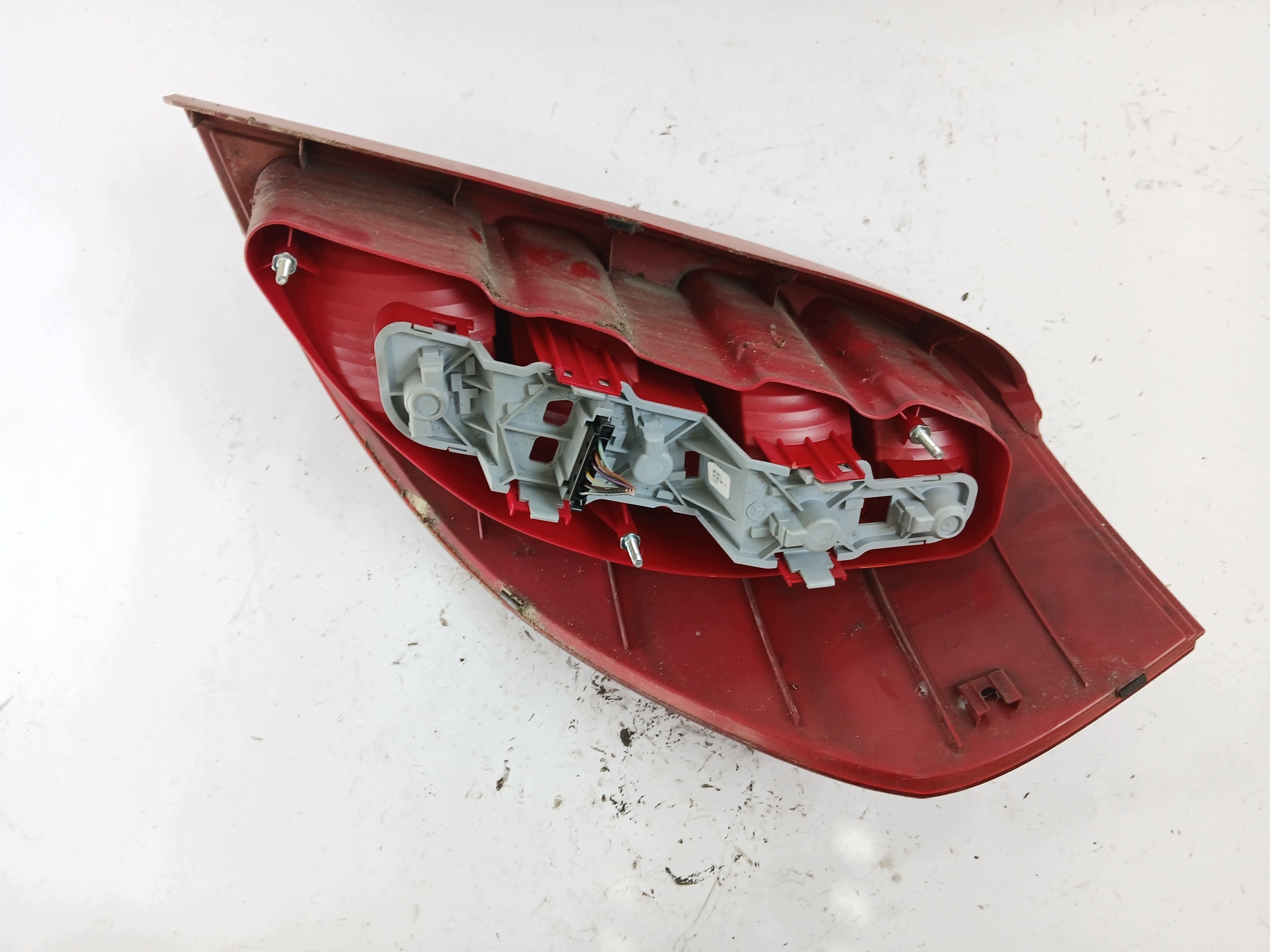 MERCEDES W169 licht links heck