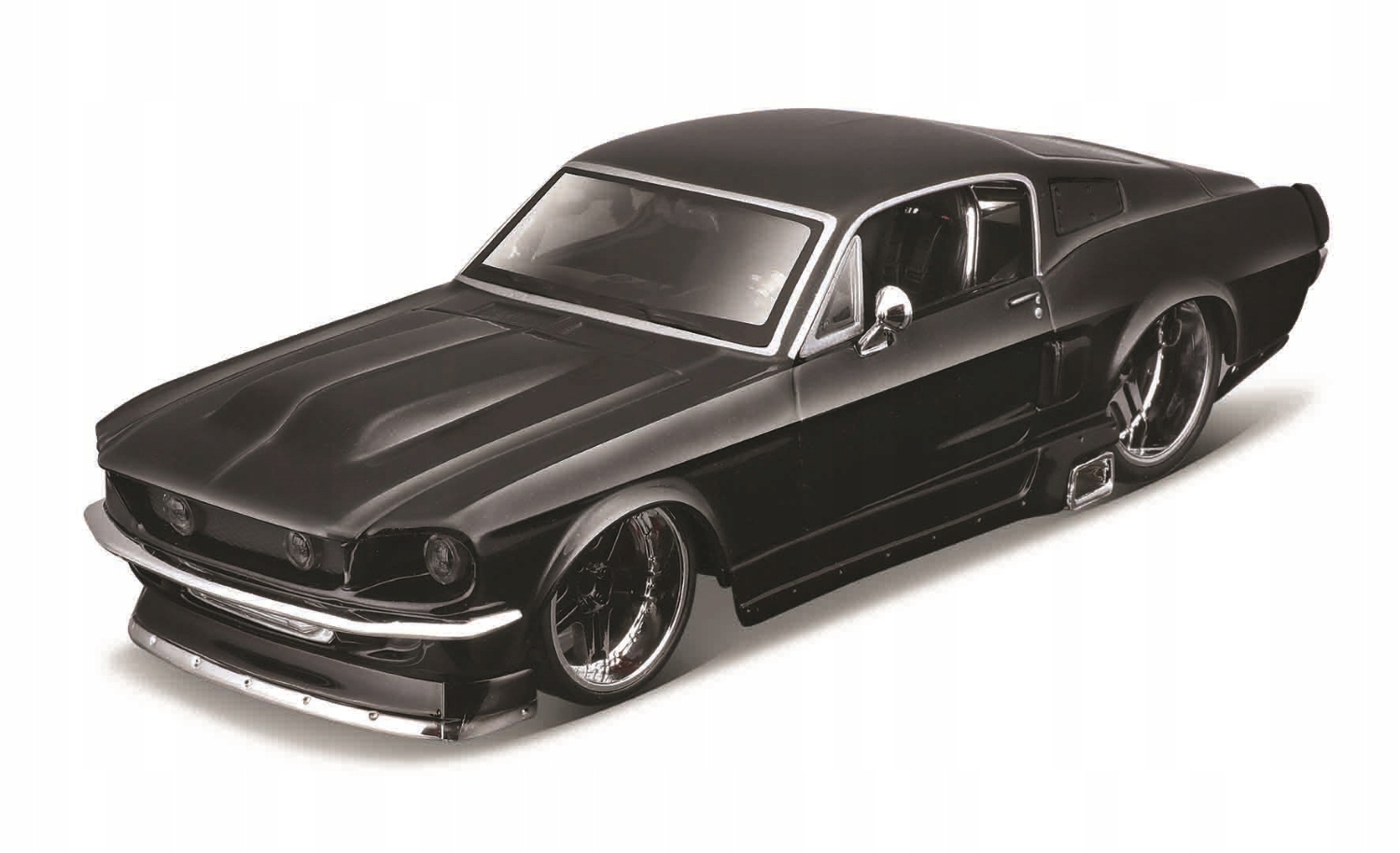 Maisto 39094 skládací model 1967 Ford Mustang Gt černá 1:24