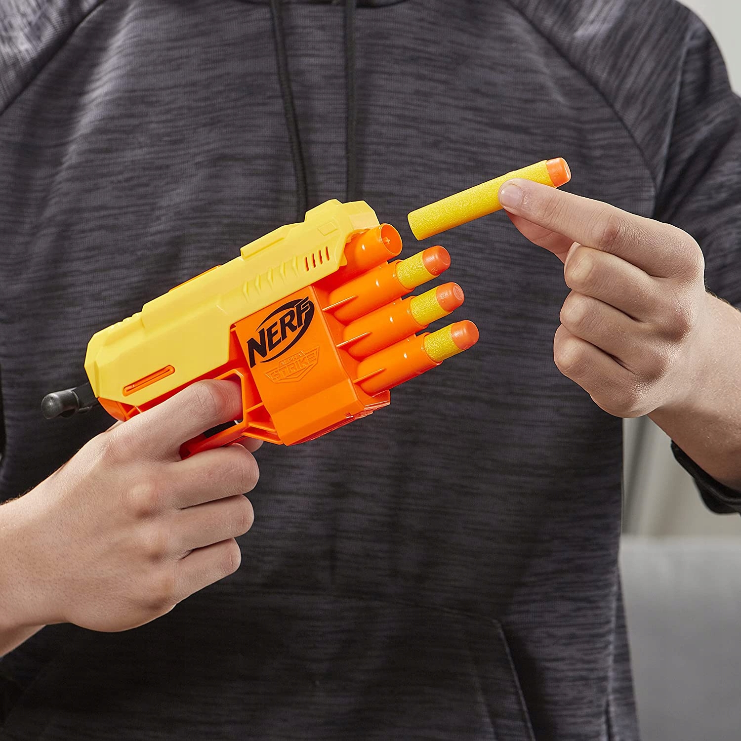 NERF ALPHA STRIKE WYRZUTNIA PISTOLET FANG QS-4 Kod producenta E6973