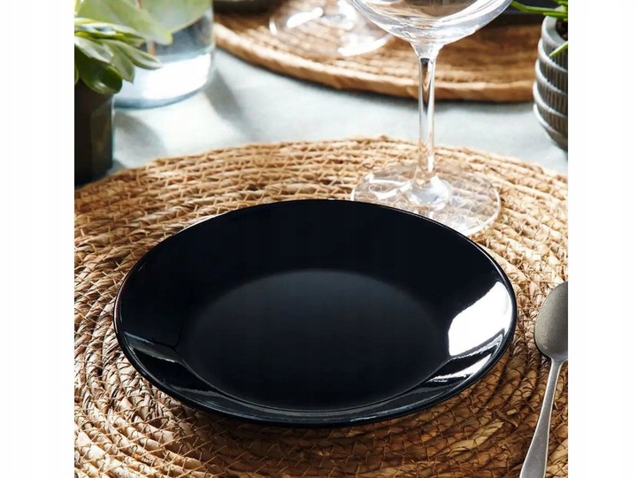 Talerze Serwis Komplet Obiadowy 19el CZARNE TZ85 Kod producenta Q8454