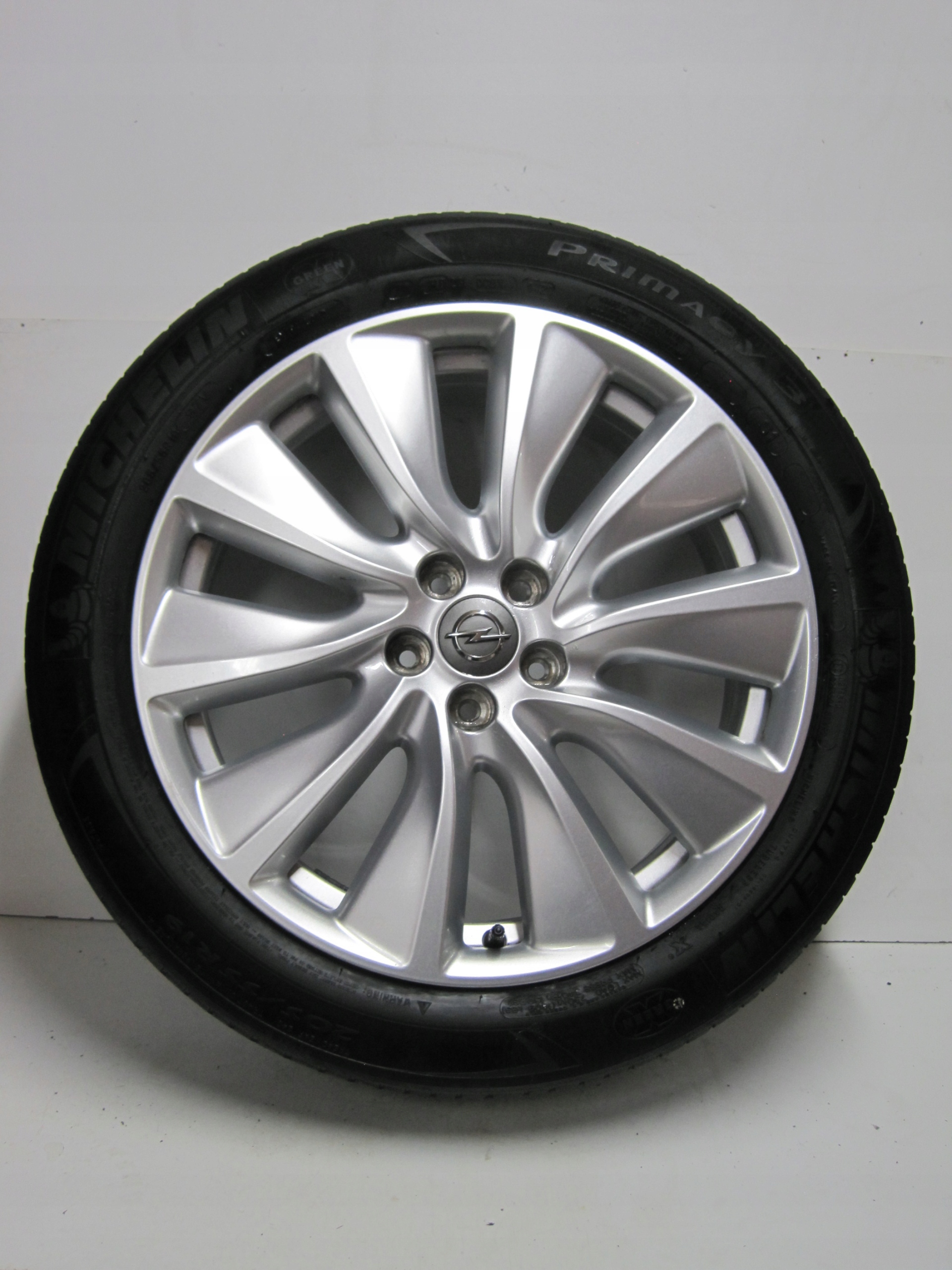 wheels discs tyres OPEL GRANDLAND R19 5mm