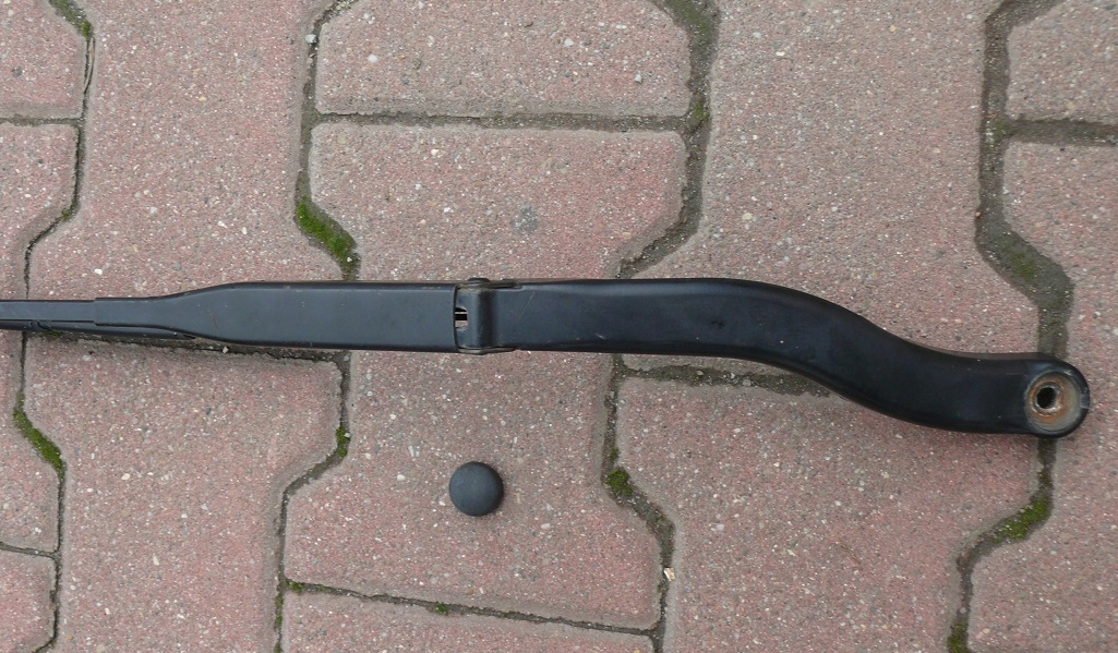 wiper arm right right front AUDI A8 D2 94-98r. EUROPA 4D1955408B