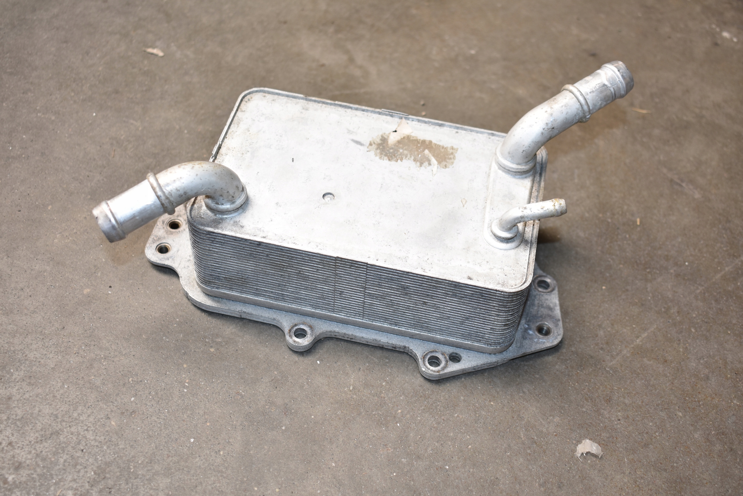 IDEALNA radiatore olio PORSCHE 718 982 DDP 1