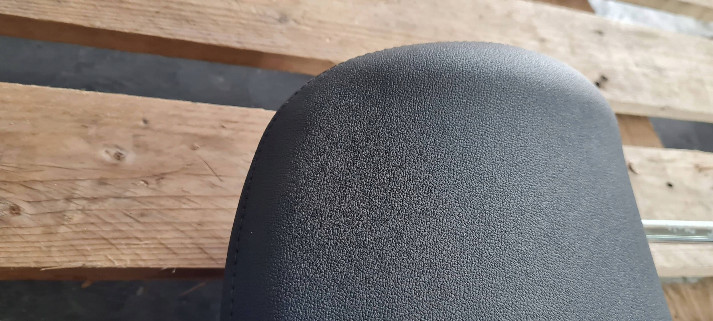 A6 C8 4K rest seat right front leather SKORZANY 4K0881904C