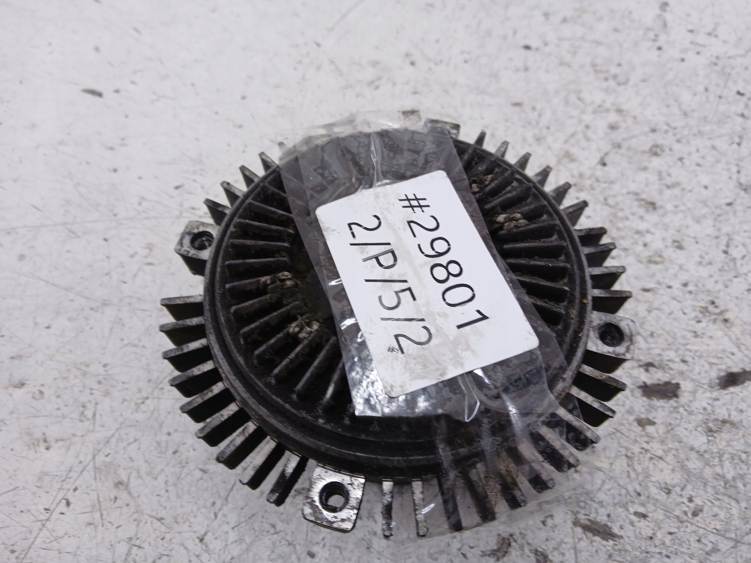 VW PASSAT B5 1.9 TDI WISKOZA kvačilo ventilatora 06B121347