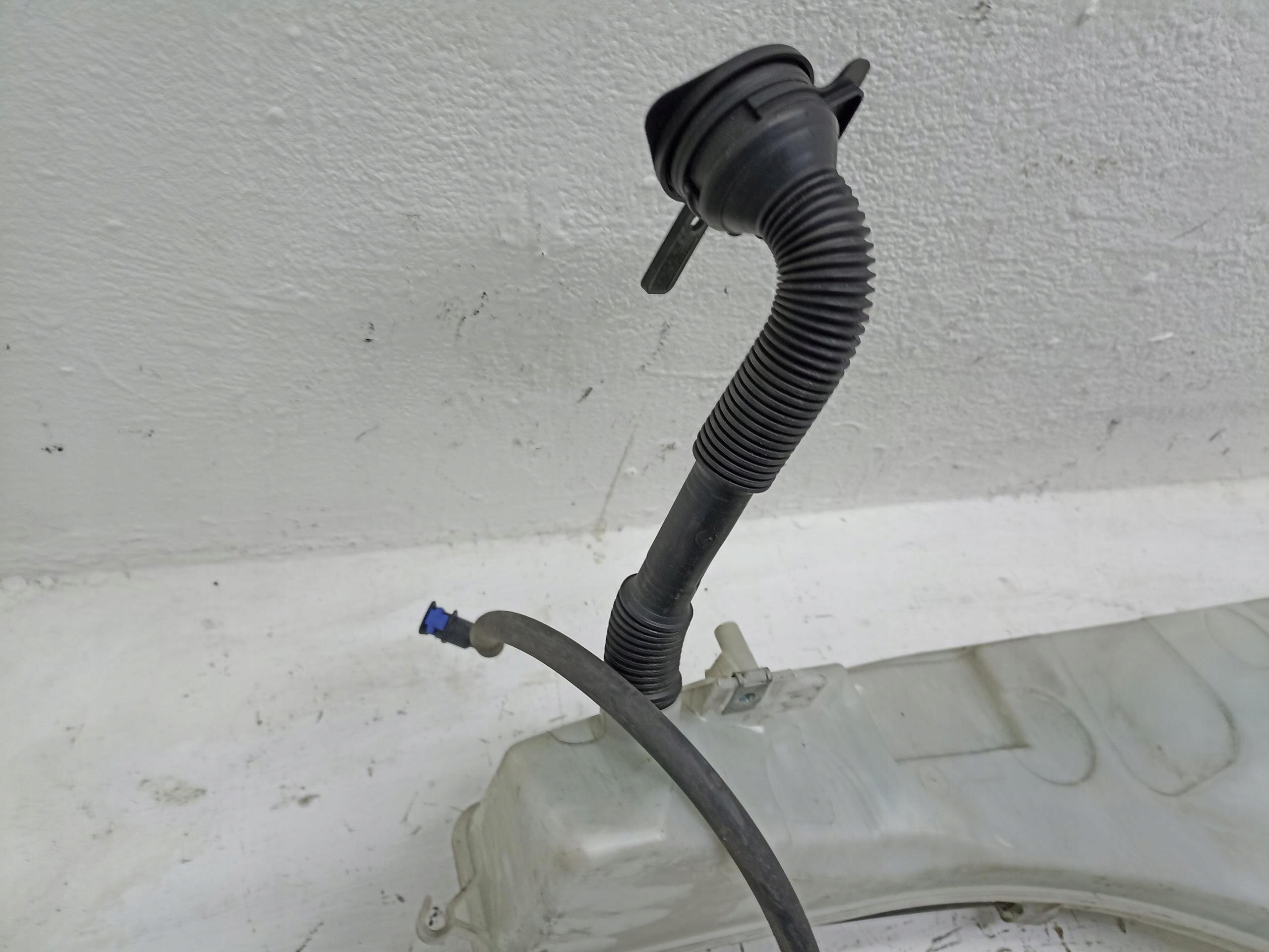 Behälter Spritzdüse + POMPKI BMW X6 E71 7161476