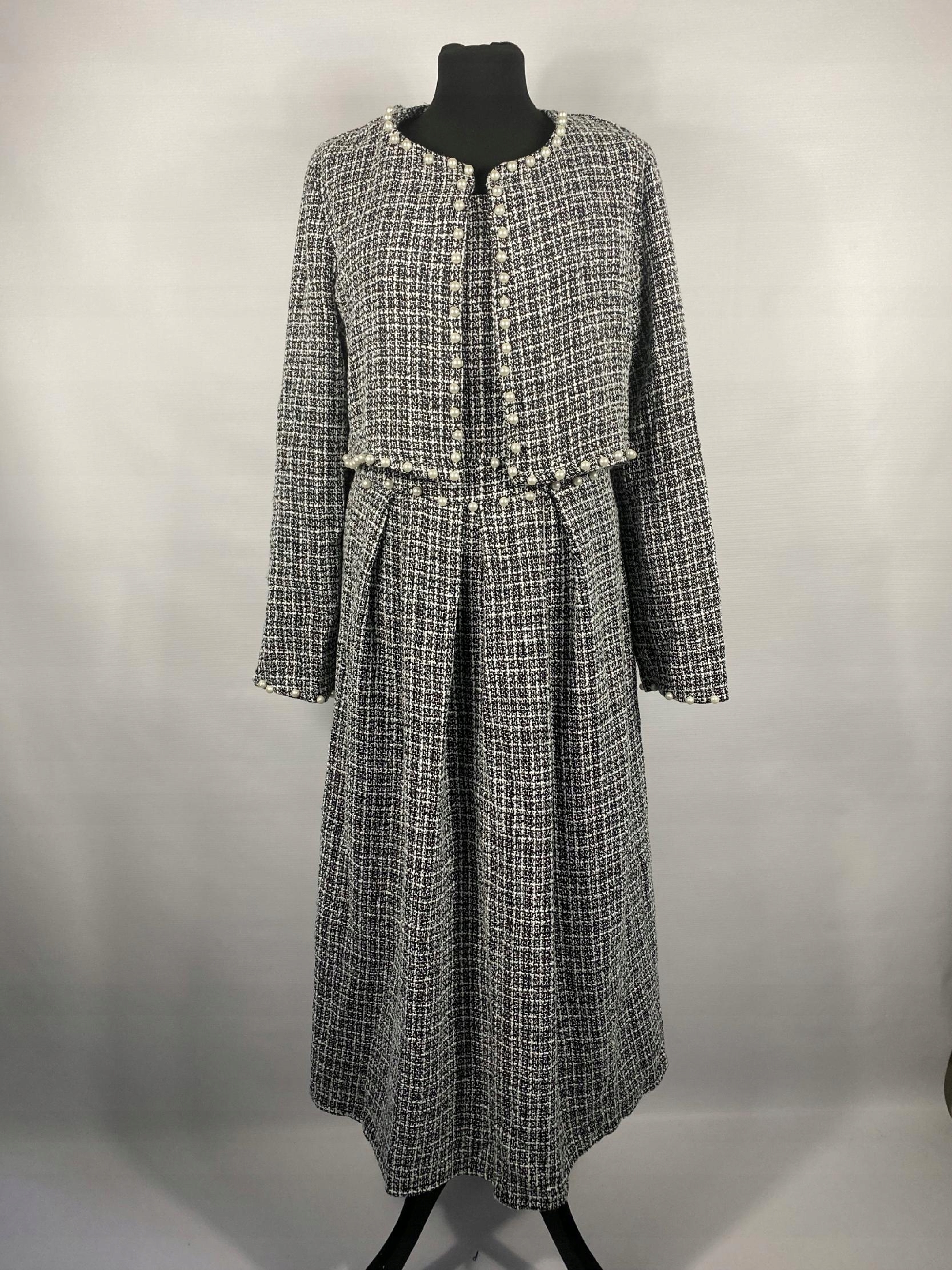 Šaty Na Ramínka Elegantní Tvídové S Bundou S Perličkami Shein L