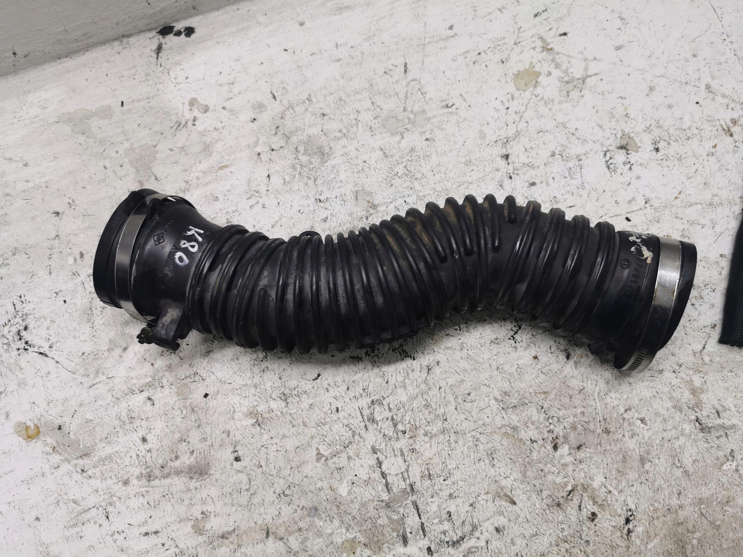 pipe air RENAULT SCENIC III 1.9 8200720174