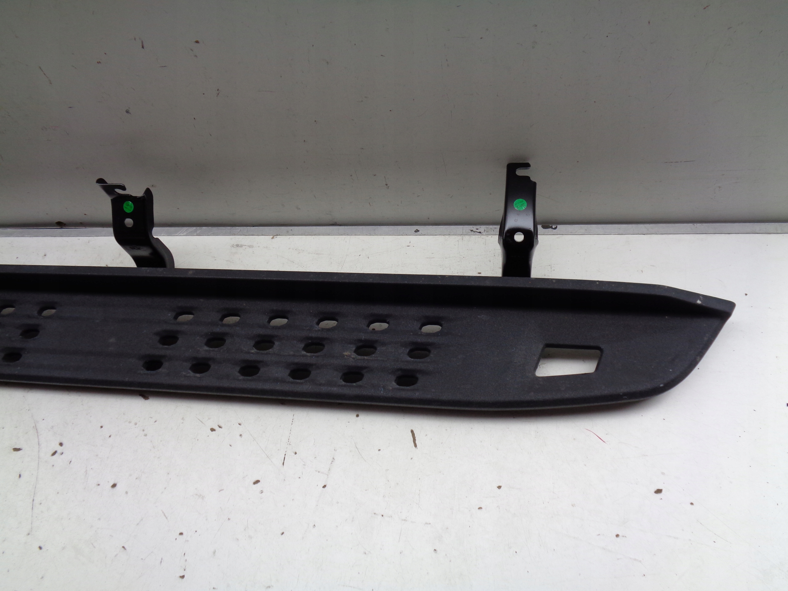 threshold right STOPIEN FORD RANGER RAPTOR 23