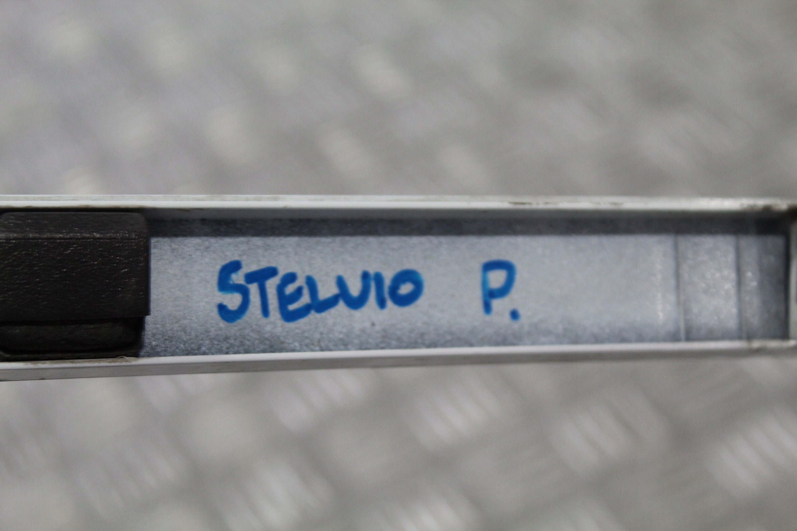 lišta streŠnÁ pravá ALFA ROMEO STELVIO