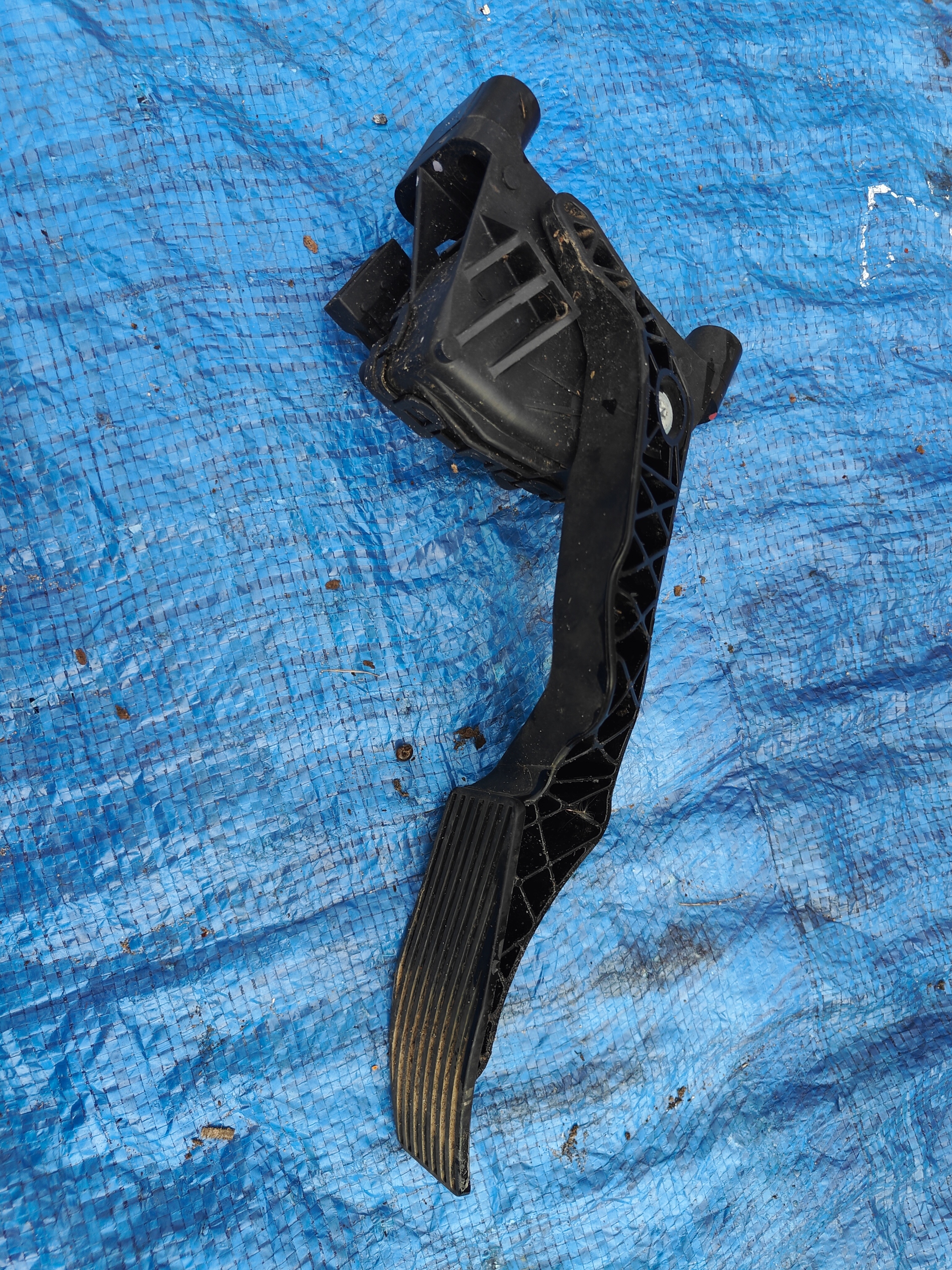 PEDAŁ GAZU POTENCJOMETR ZAFIRA B 9202341BT