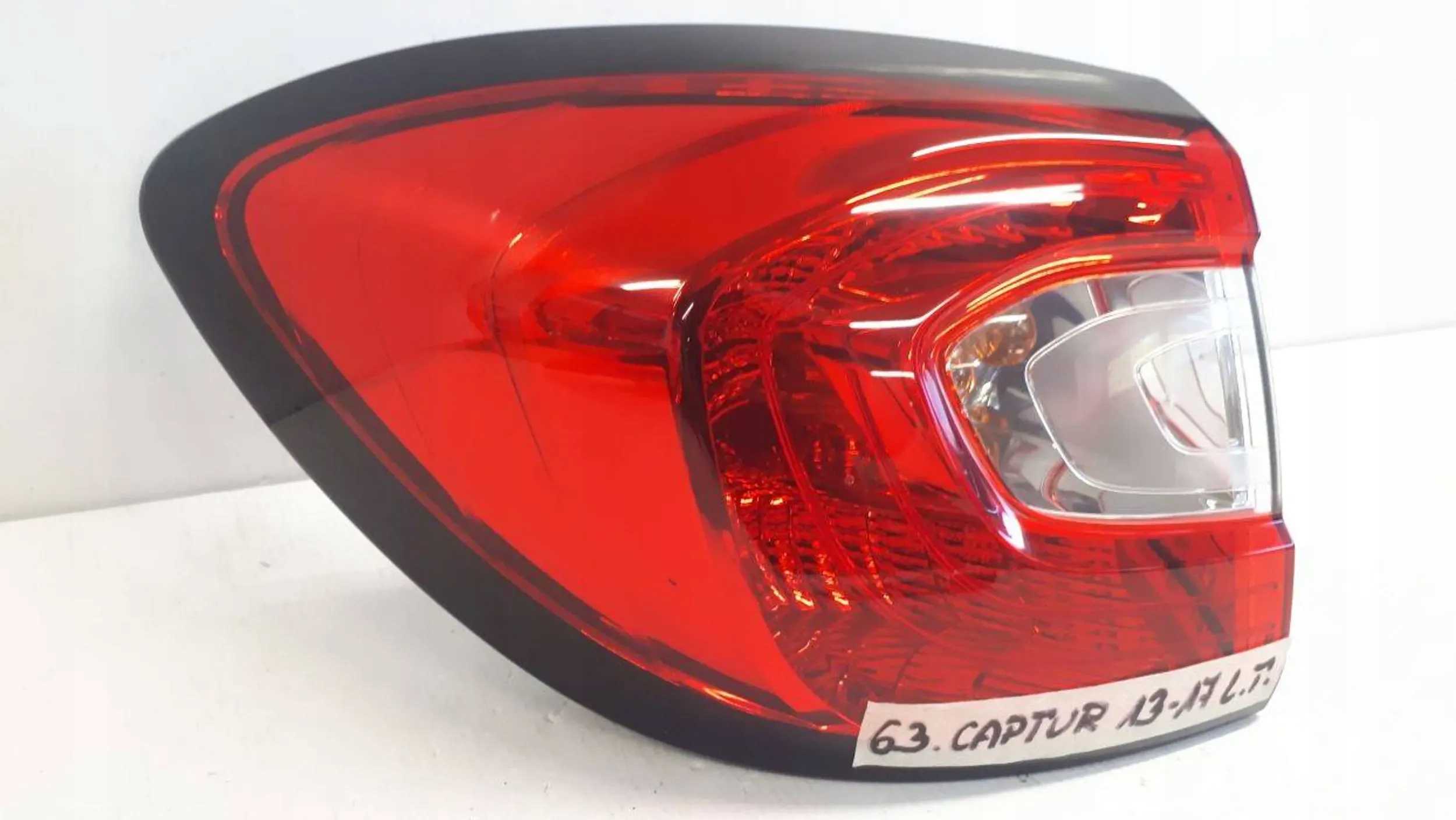 RENAULT CAPTUR 2013-2017 light left rear part