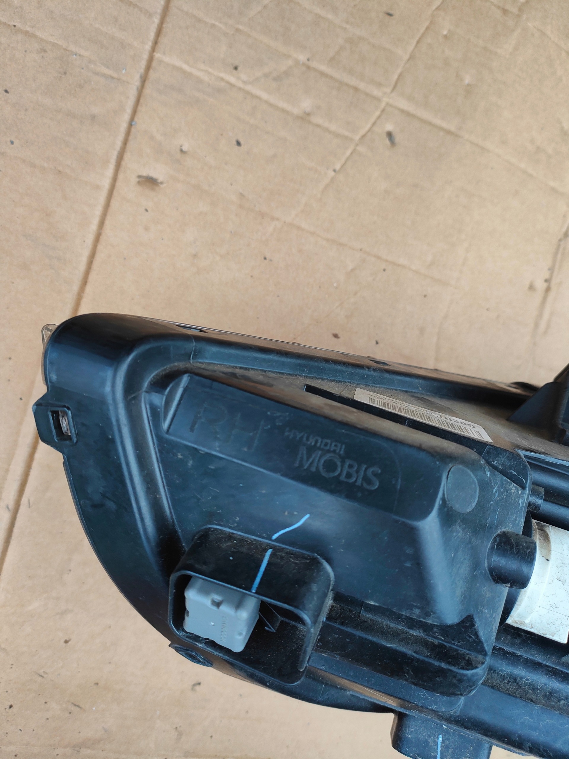 light right front front HYUNDAI I30 III G4921-21040 EUROPA 2017 - 2023