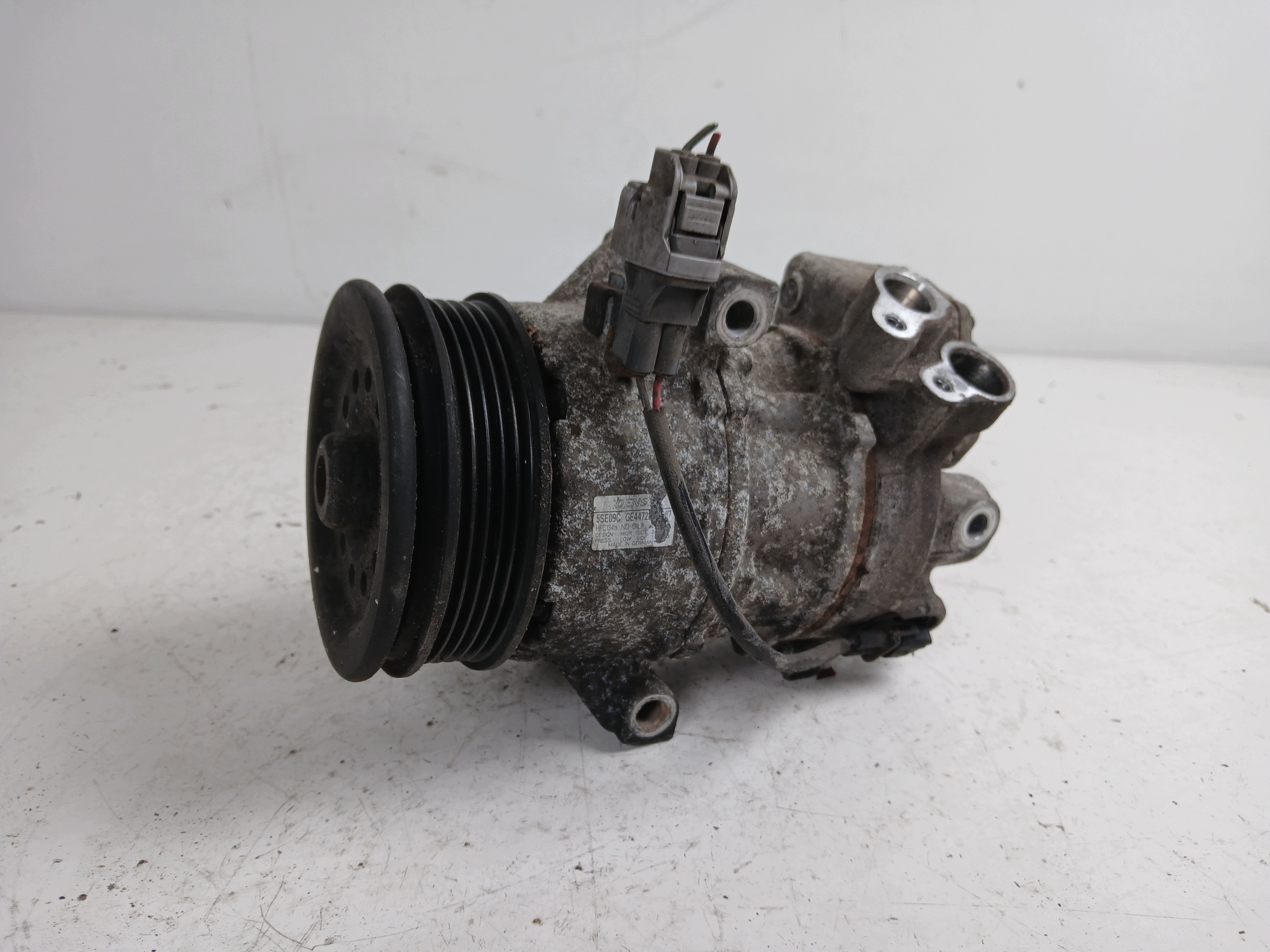 MITSUBISHI COLT VI compressor; compressor of the air conditioning 5SE09C