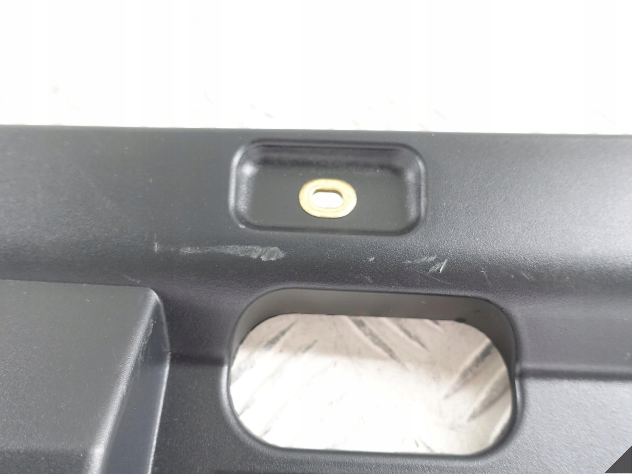 PORSCHE CAYENNE II 7P5 csomag fedél DESKI DOLNA