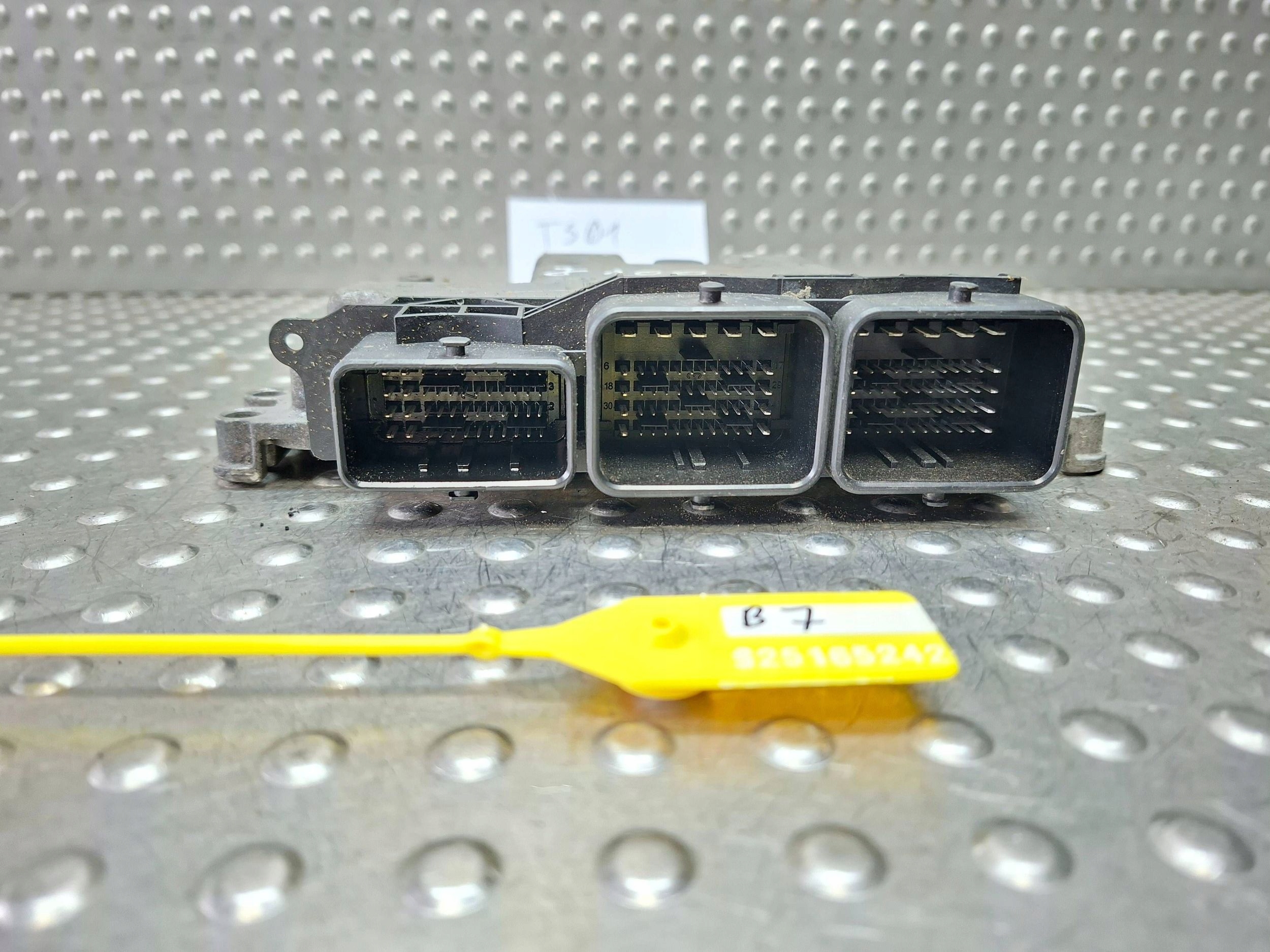 computer control unit of the engine MINI COOPER S R55 R56 R57 R60 R61 06- 1.6T