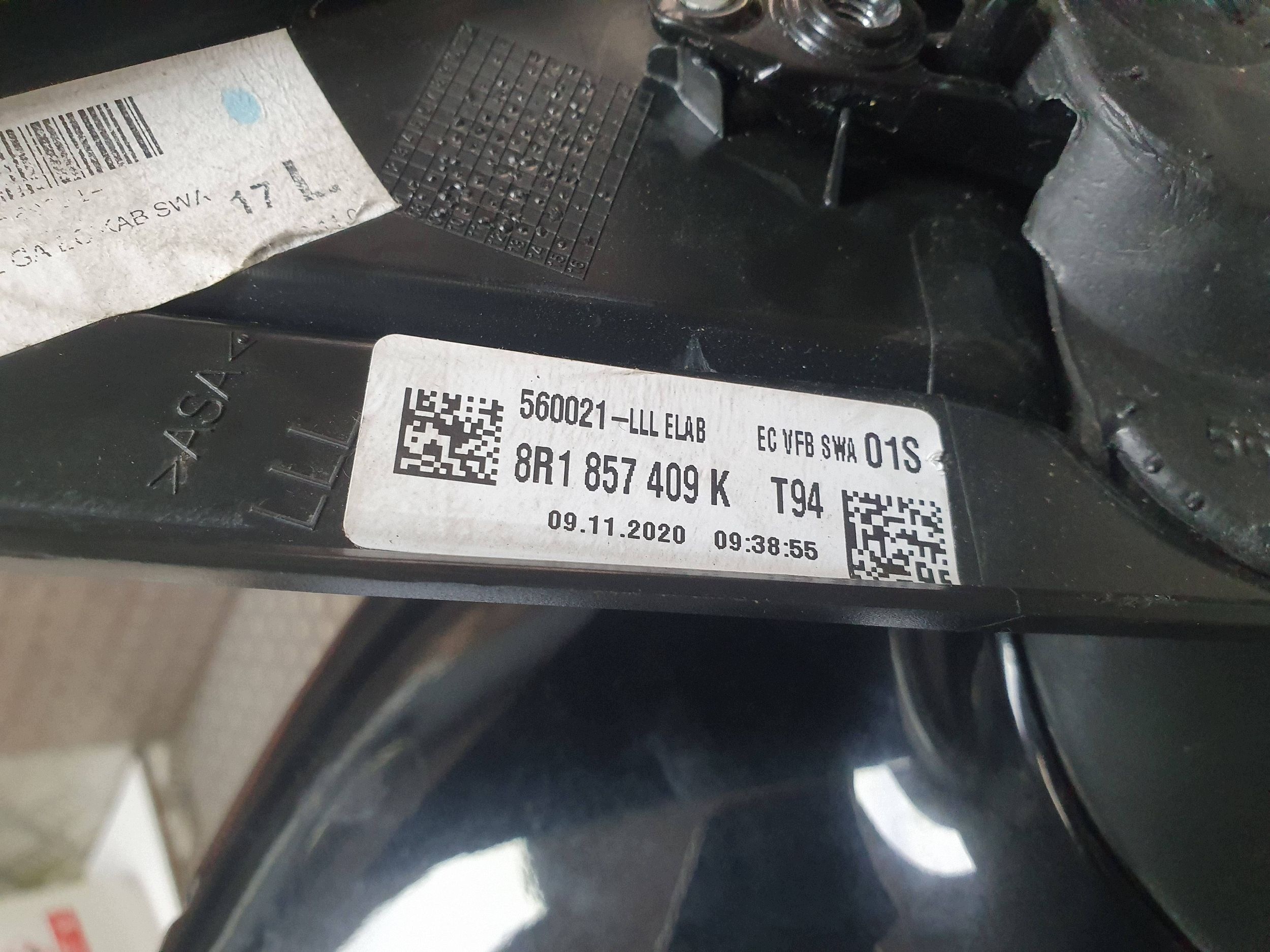 mirror left 11+2 PIN 8R1857409K AUDI Q5 8R