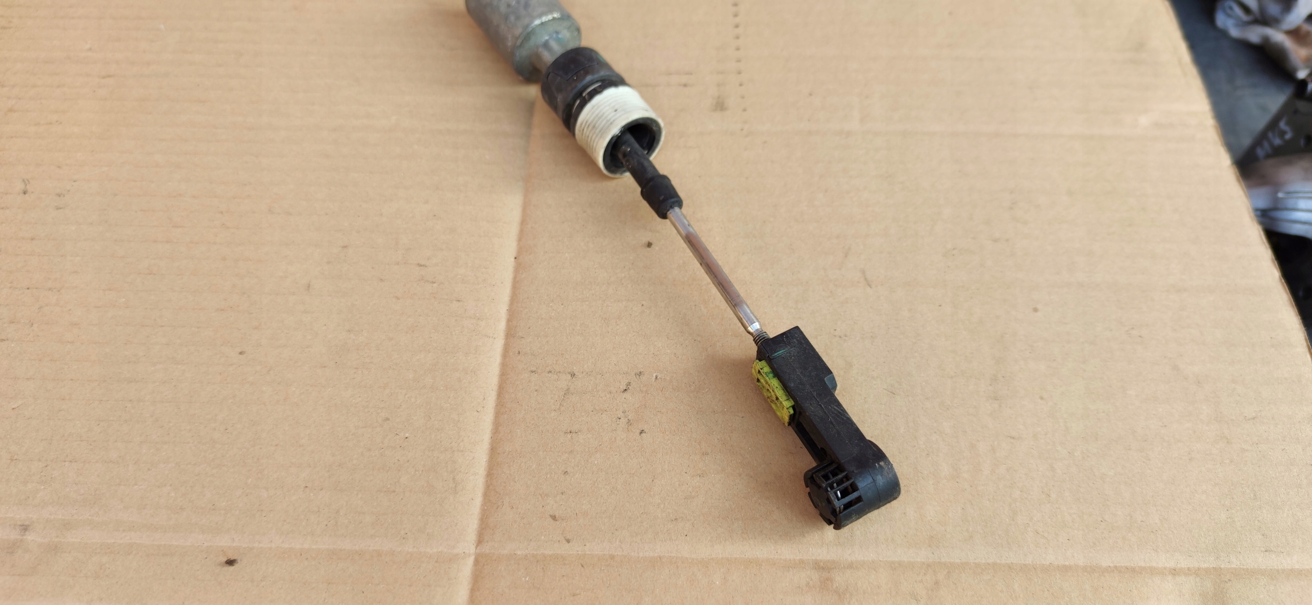 Mondeo MK4 2.0 TDCI LIFT linka biegów powershift Rodzaj skrzyni Automatyczna