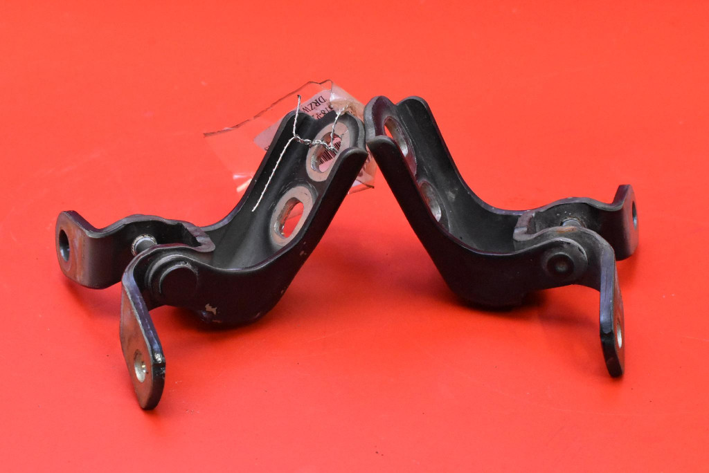 hinge hinges door right front OPEL INSIGNIA B 17-20