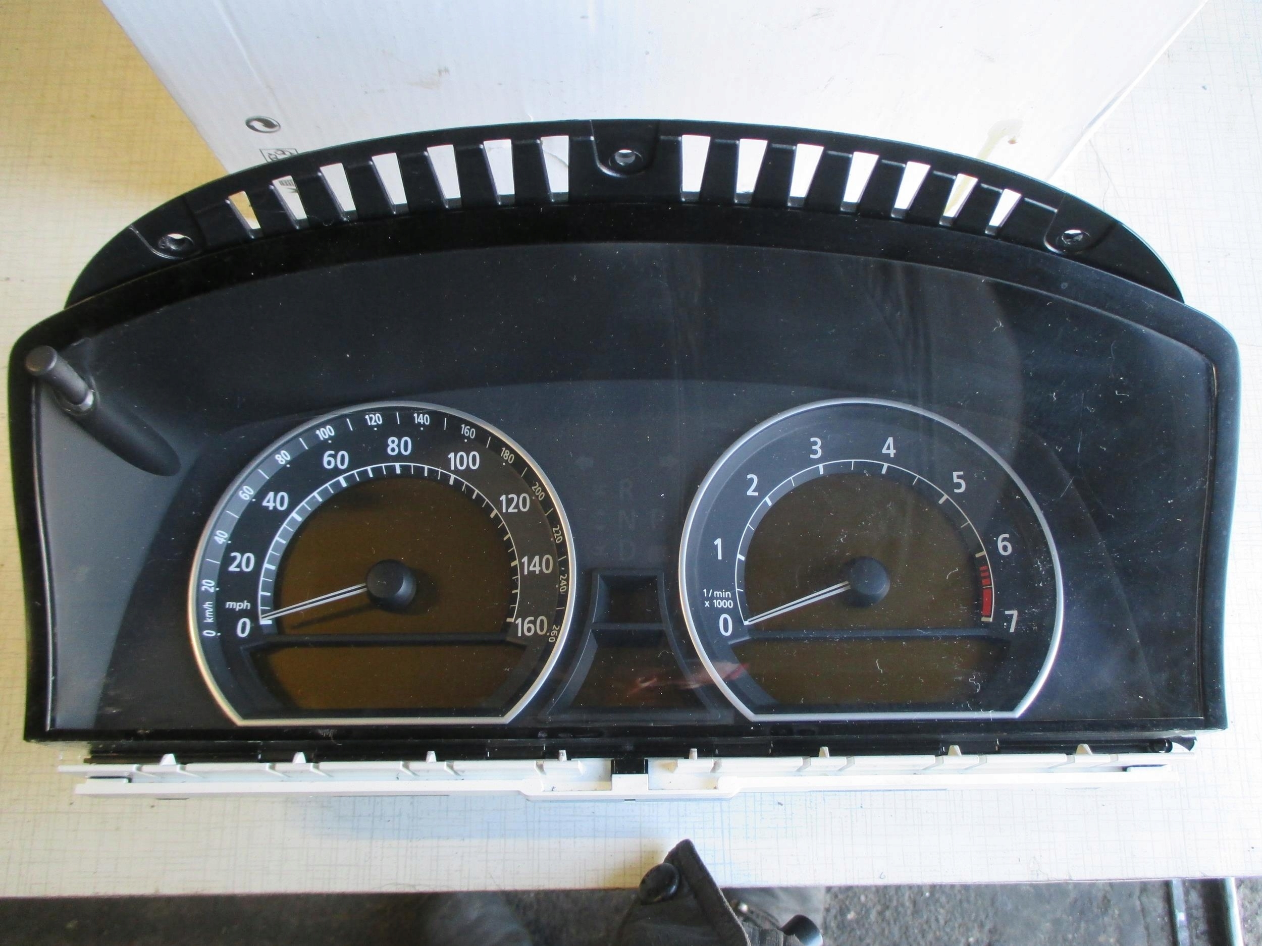 BMW E65 01-05 LICZNIK ZEGARY 6923595