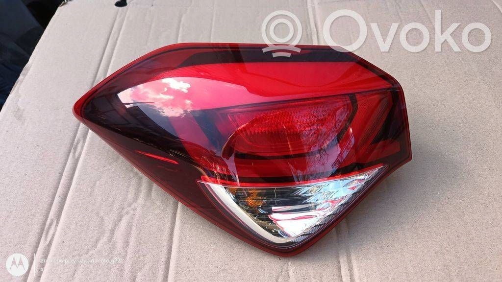 HYUNDAI I20 II 14- left rear light original 92401C8000