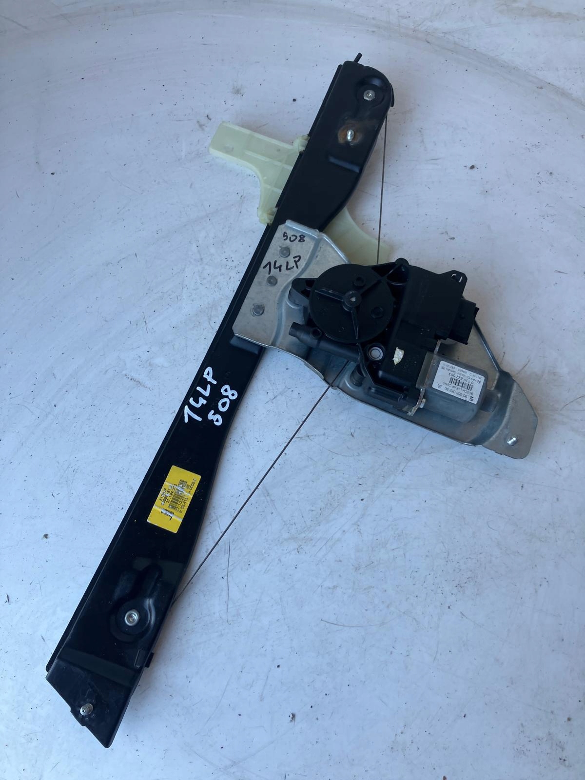 window regulator left front PEUGEOT 508 and 9688808280