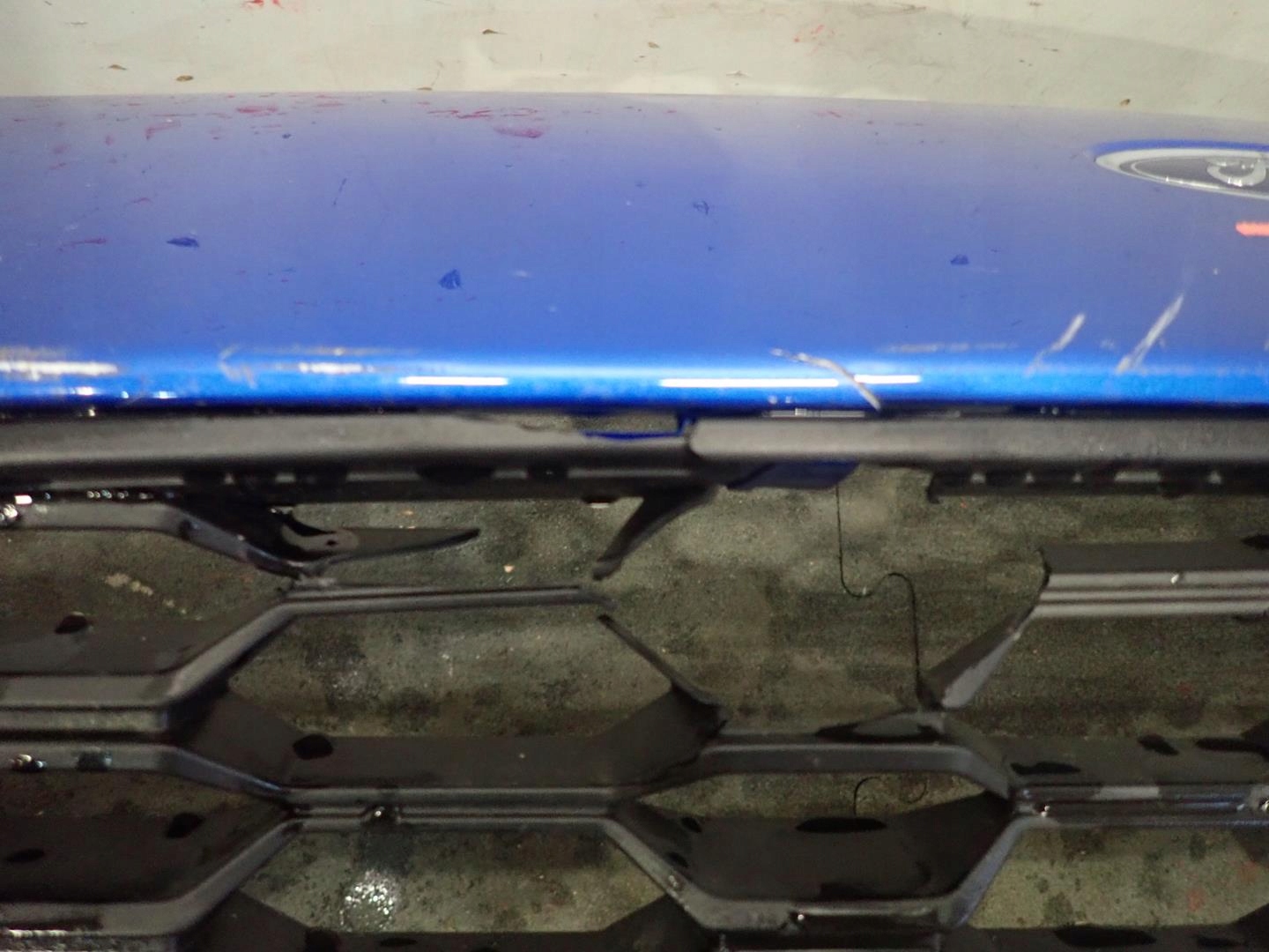 nárazník předek přední FORD FOCUS MK4 ST 2018