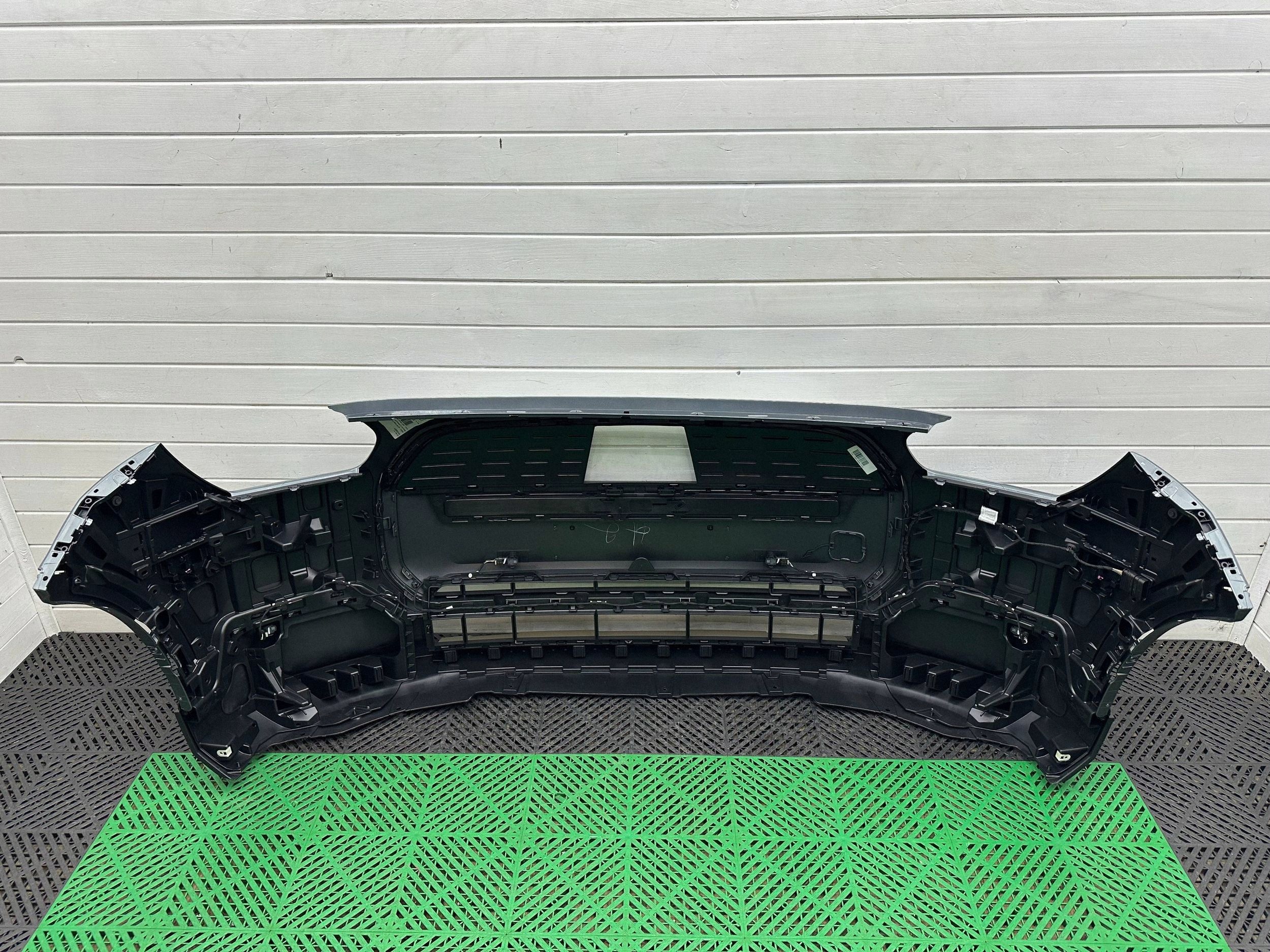 front bumper complete Mini Countryman U25 colour C71
