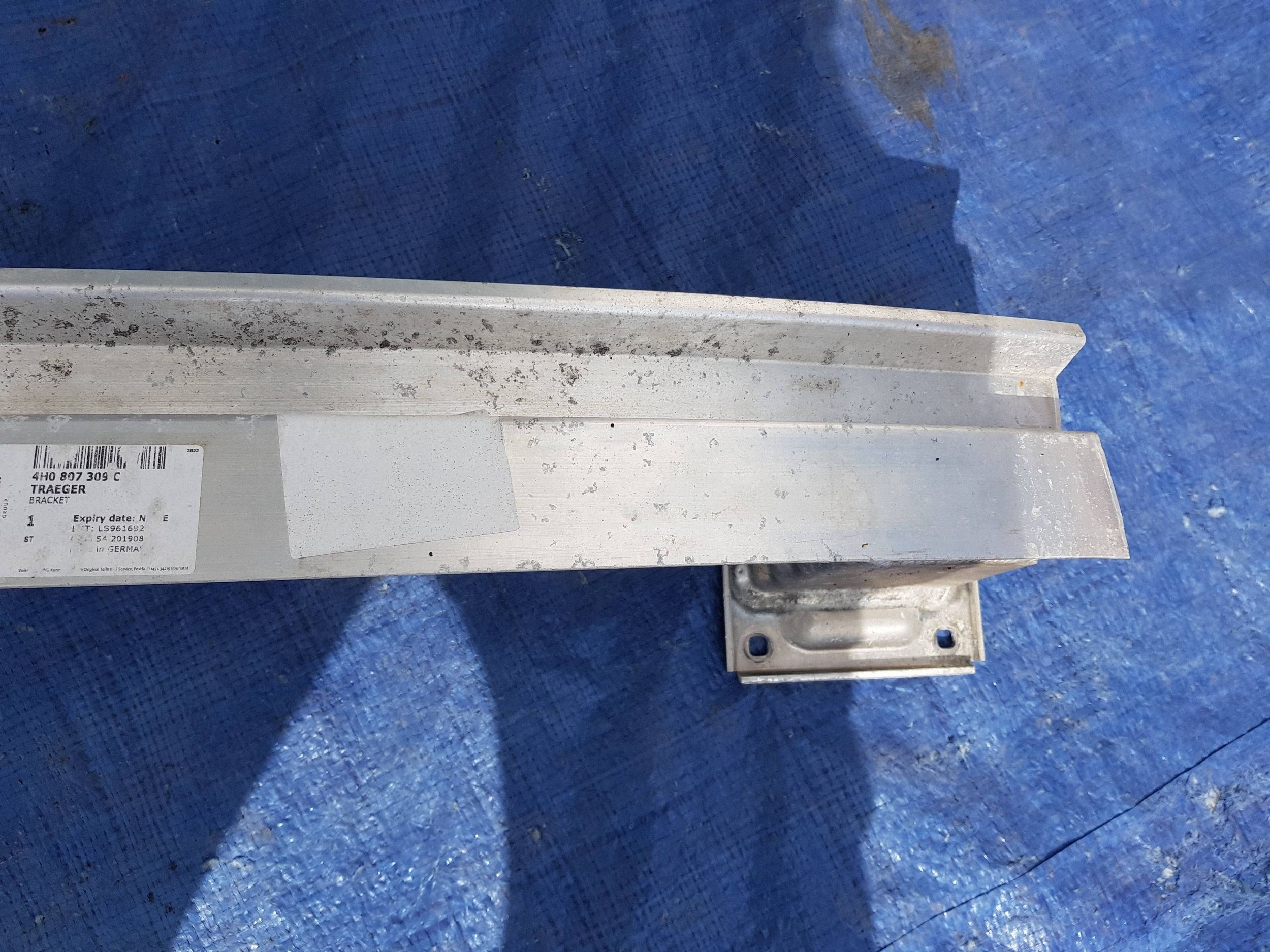 bumper support rear part rear pillar 4H0807309C Audi A8 D4 4H