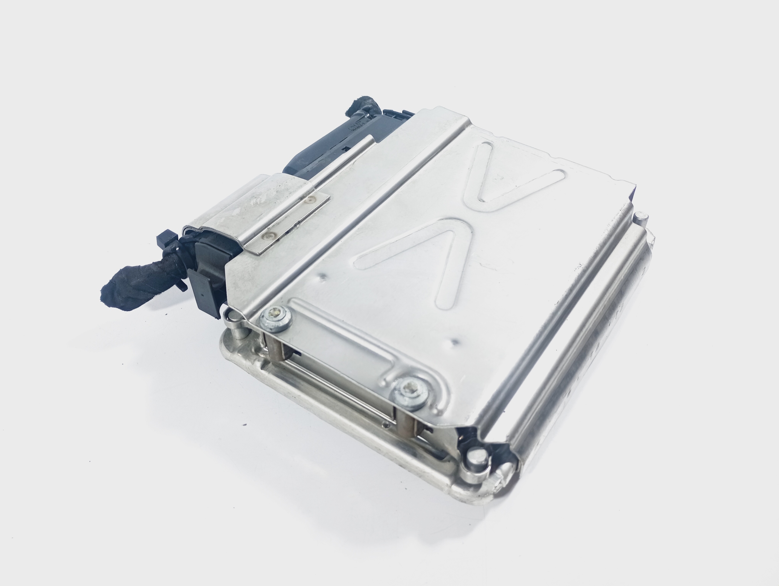 computer control unit of the engine OE 0281010812 Audi A6 C5 97-04