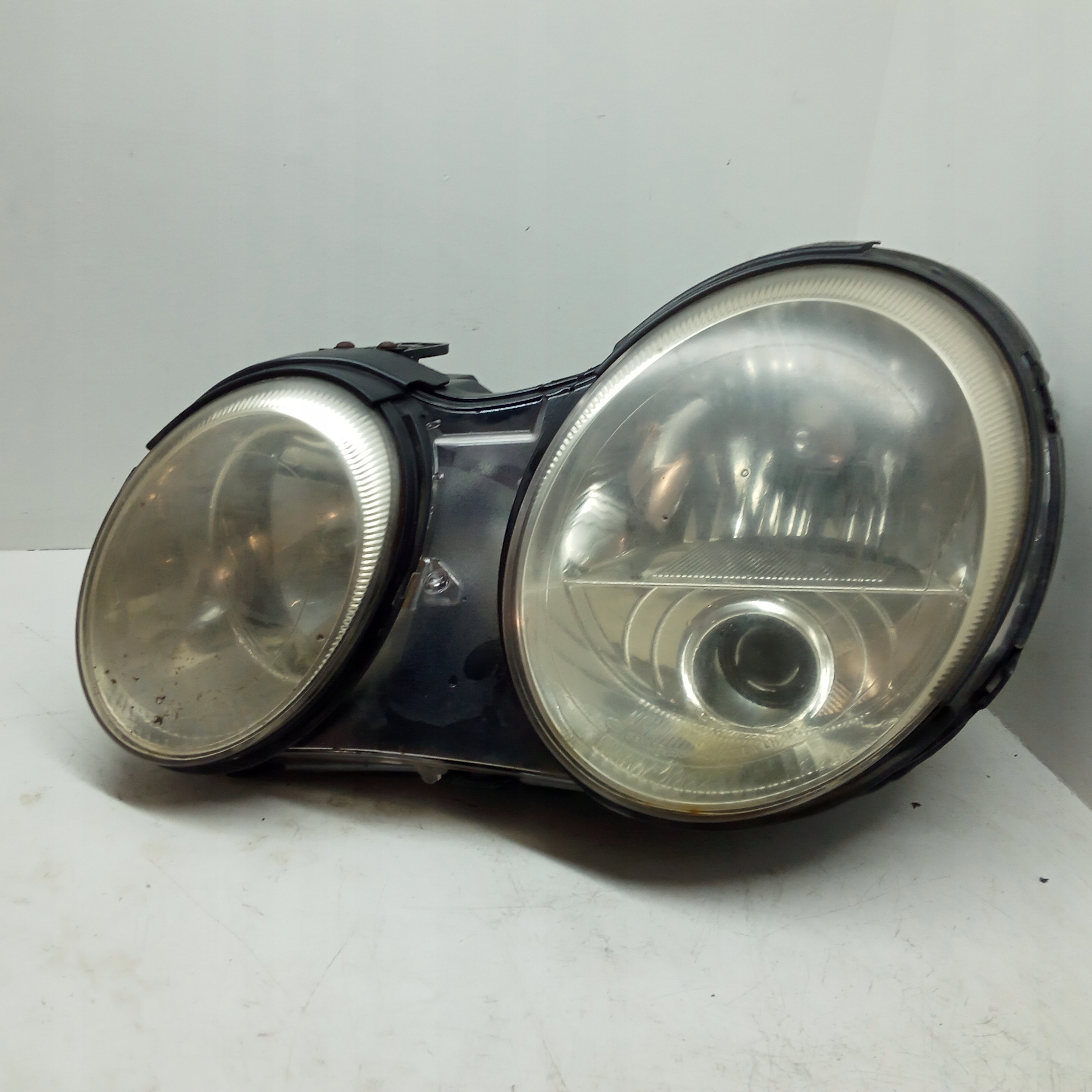 KIA OPIRUS 03-10 ФАРА ЛІВИЙ ПЕРЕД ПЕРЕДНЯ ЄВРОПА