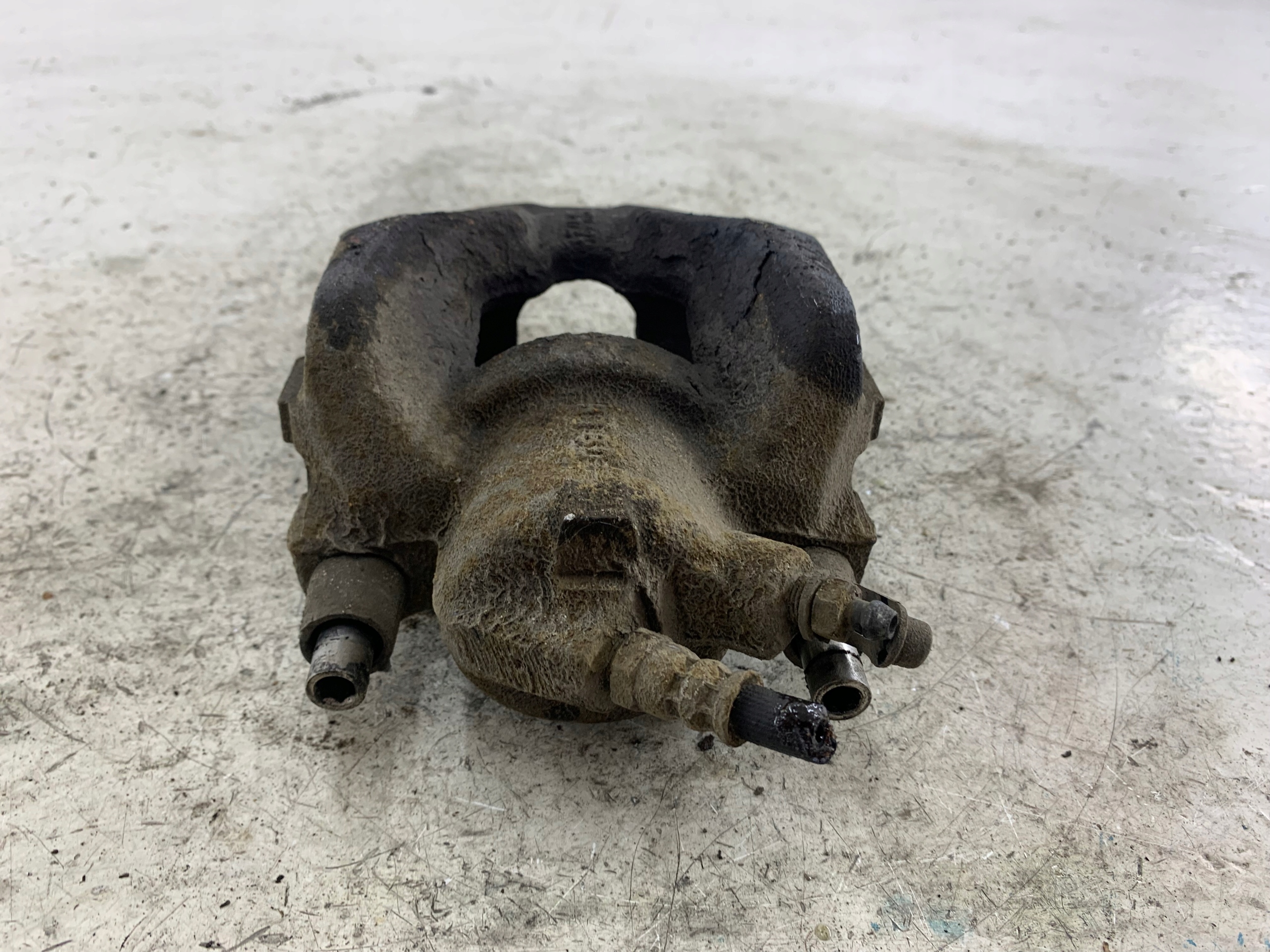 BMW E81 caliper brake left front