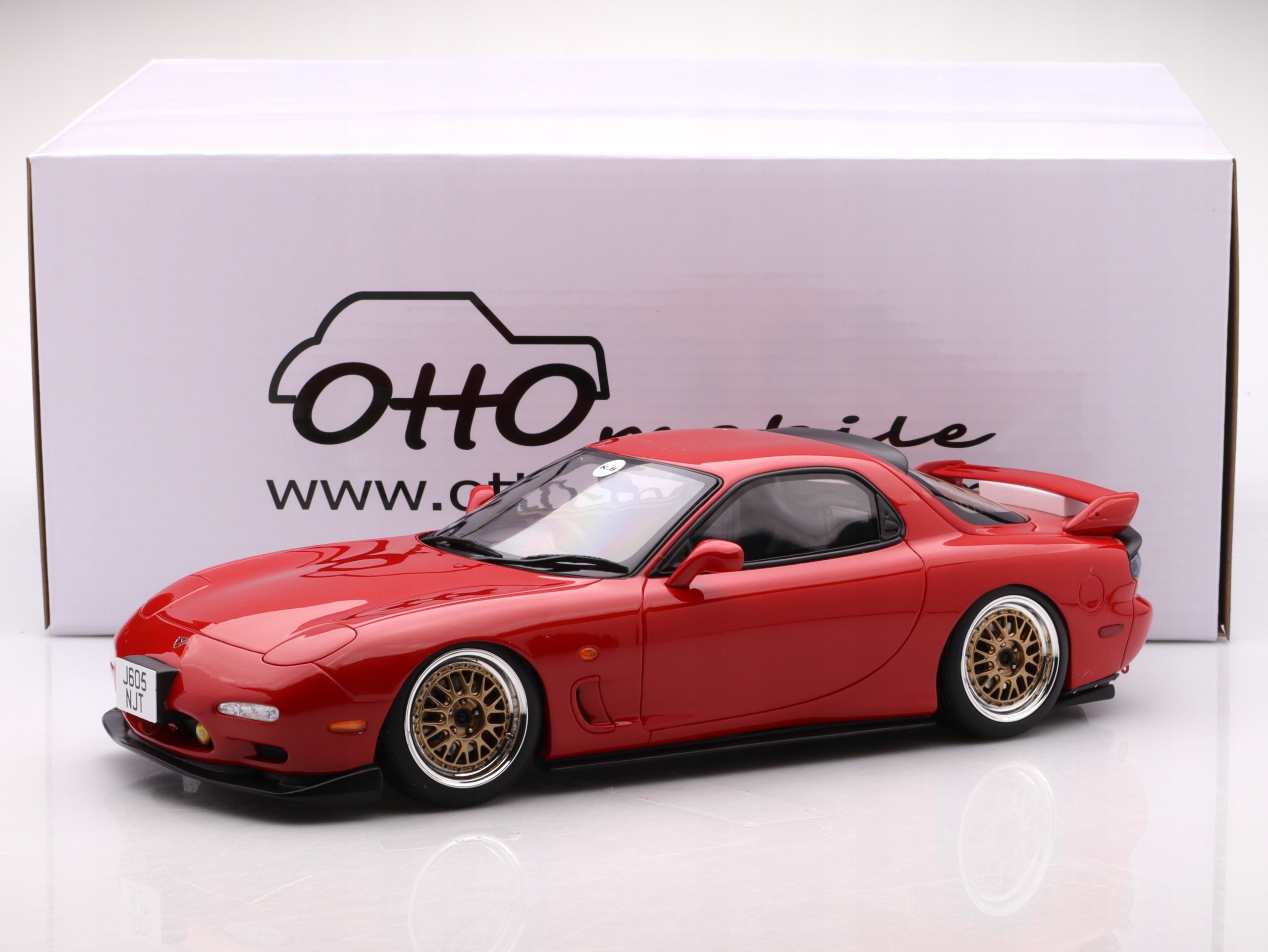 Mazda RX-7 Khyzyl Saleem 2020, red Otto Mobile 1:18