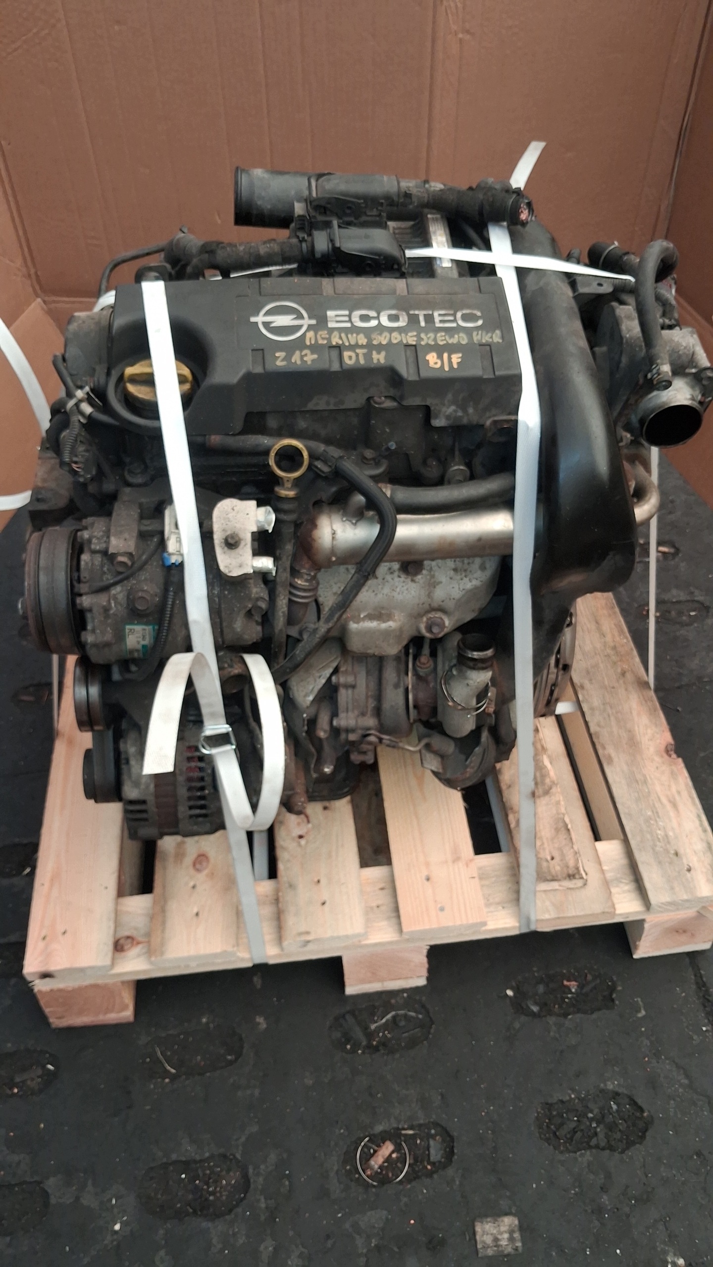 engine 1.7CDTi Z17DTH DENSO complete OPEL MERIVA CORSA PEWNIAK DO MONTAZU