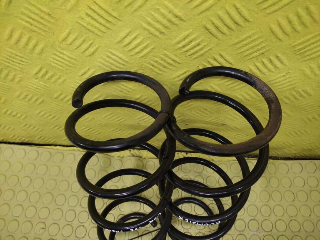 SKODA ROOMSTER 1.4 springs front