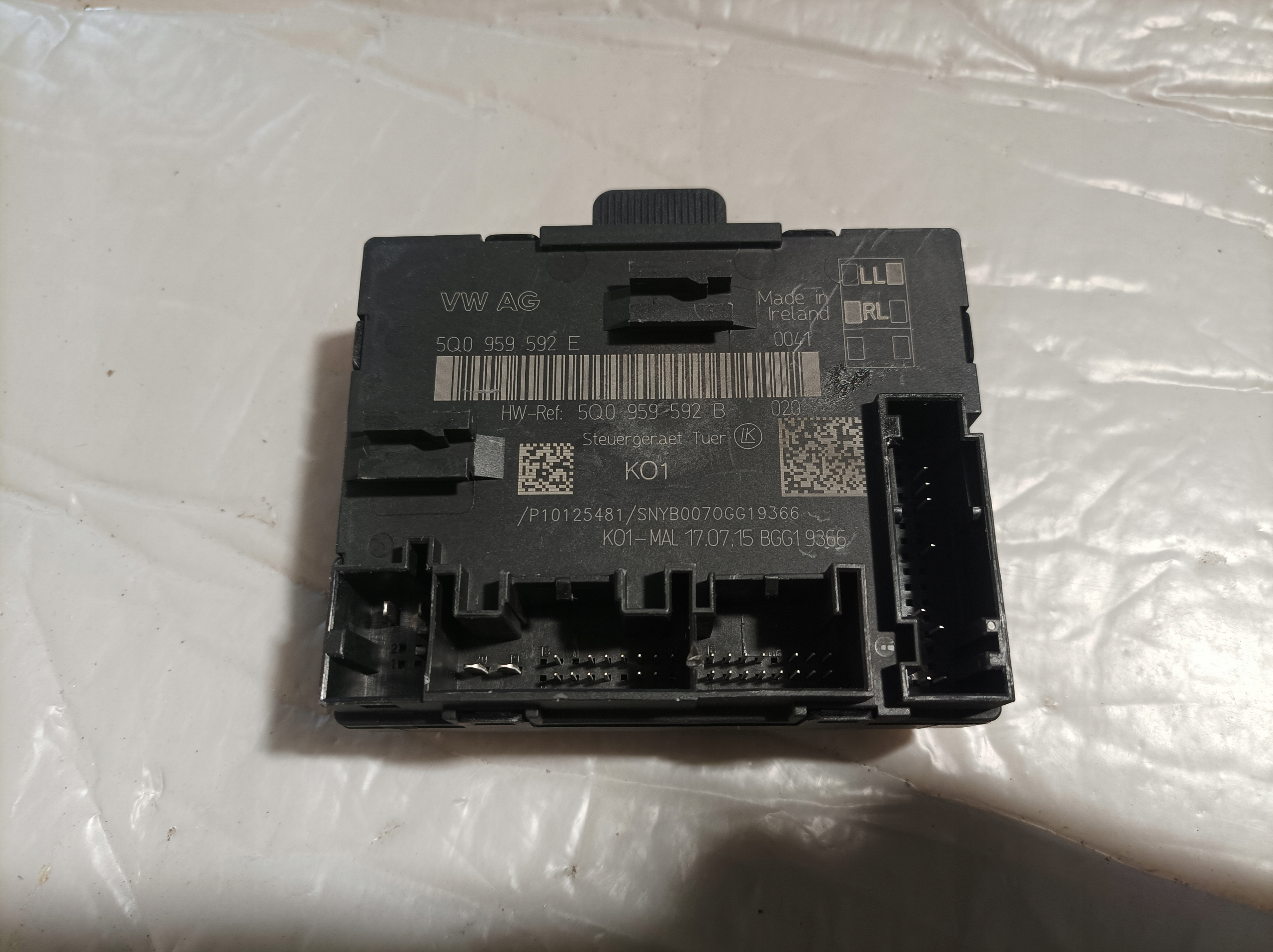 AUDI S3 8V MODUŁ STEROWNIK DRZWI 5Q0959592E