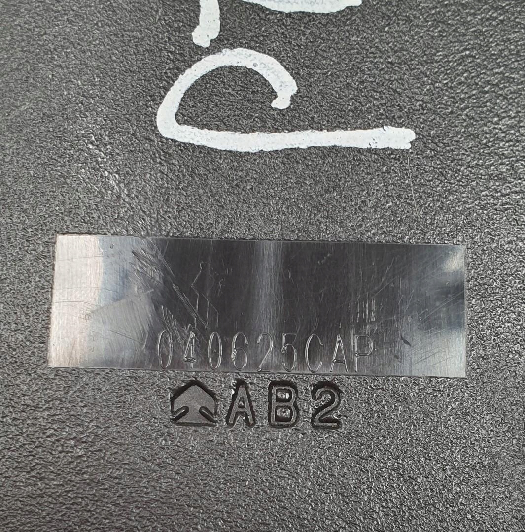 ремень безопасности задний правый mazda