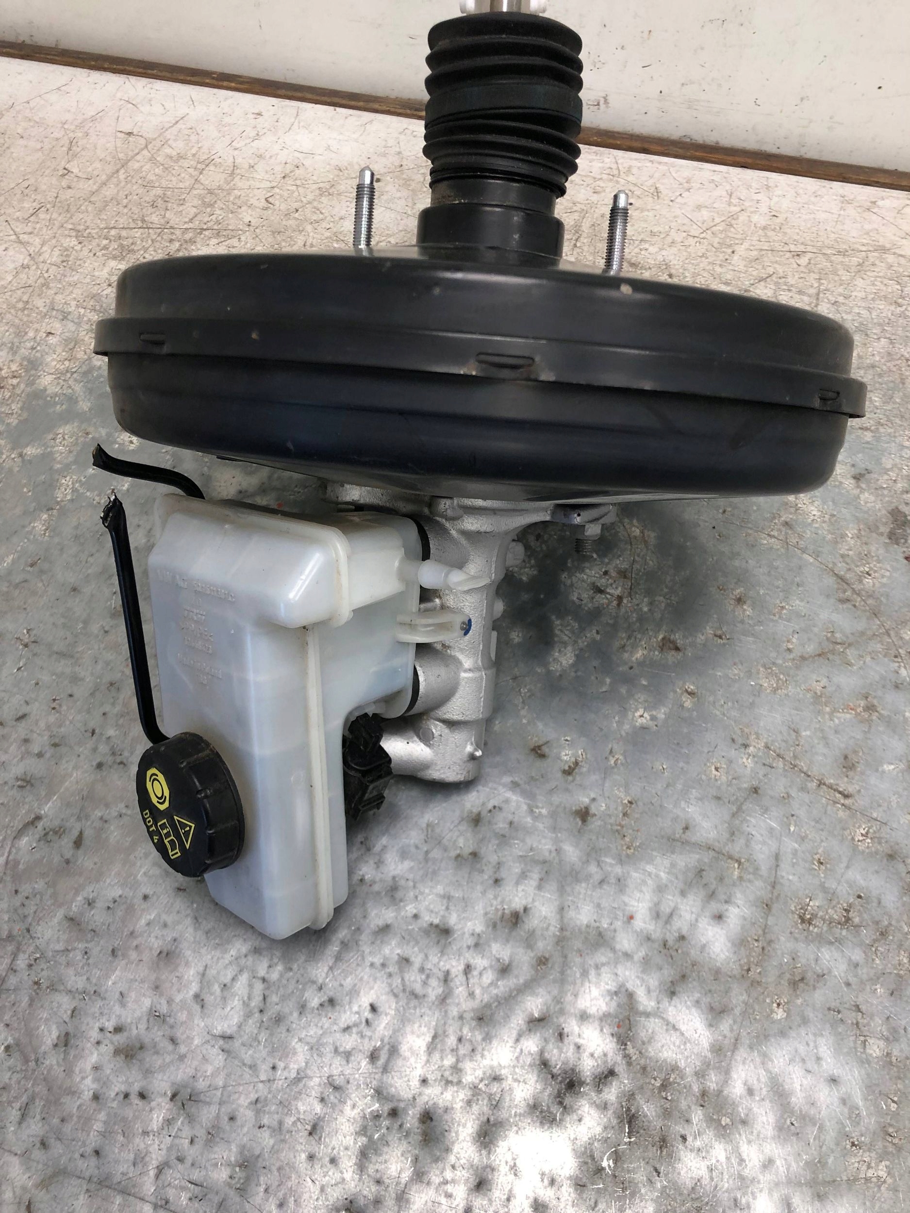 servo kočnice VW ARTEON 5Q1614105DC