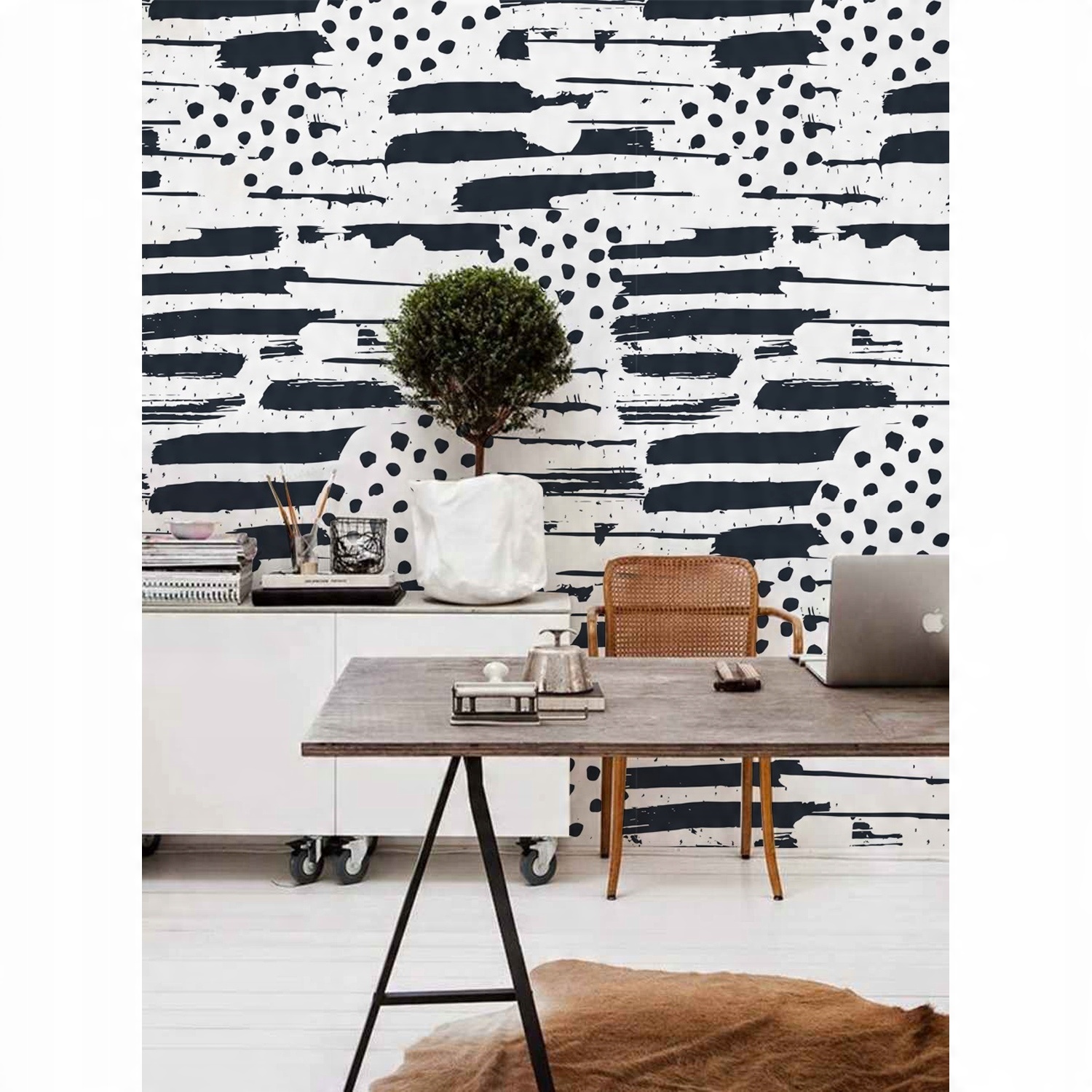 

Tapeta flizelinowa Czarne paski 152x104 cm + klej