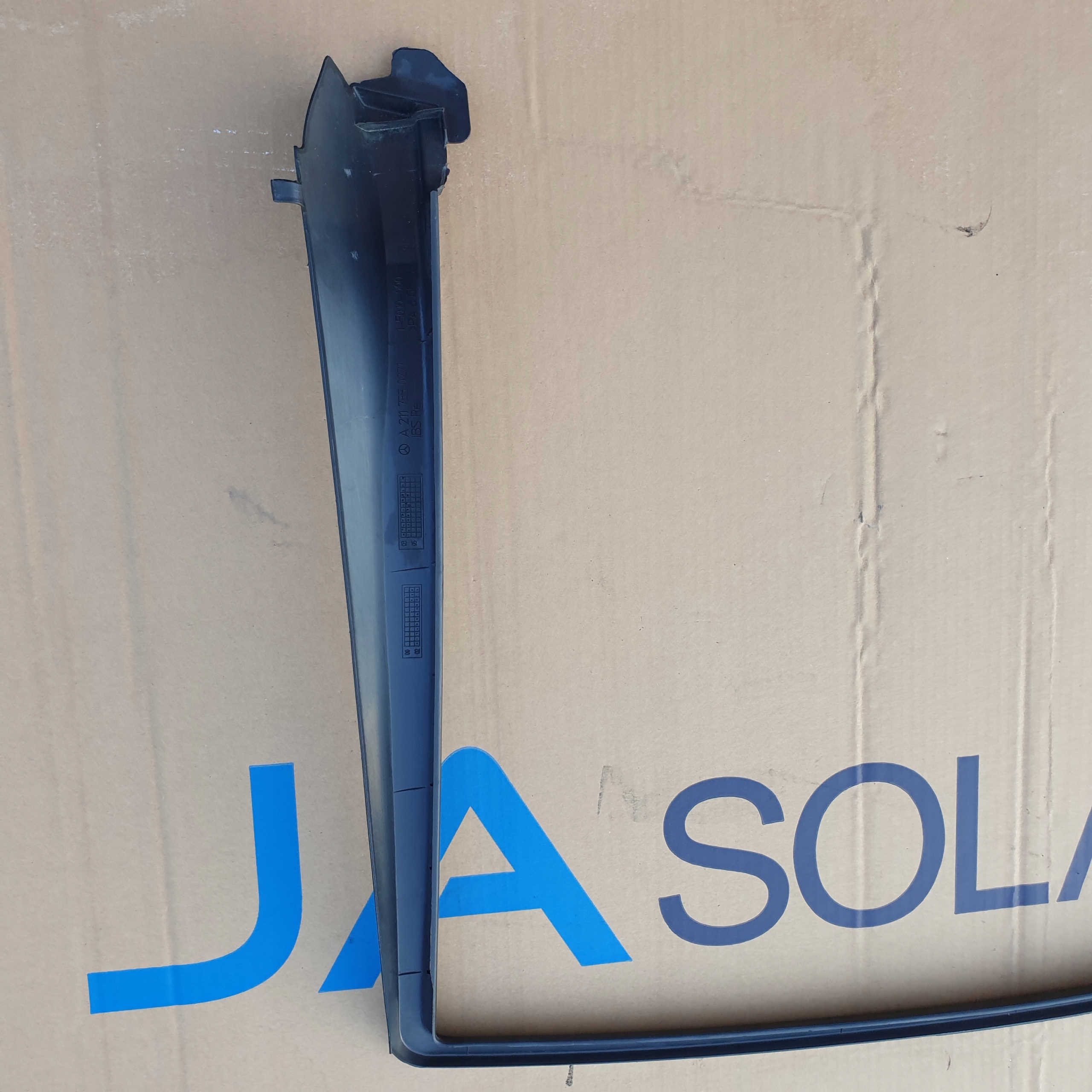 moulding frame door windows right rear part MERCEDES E W211