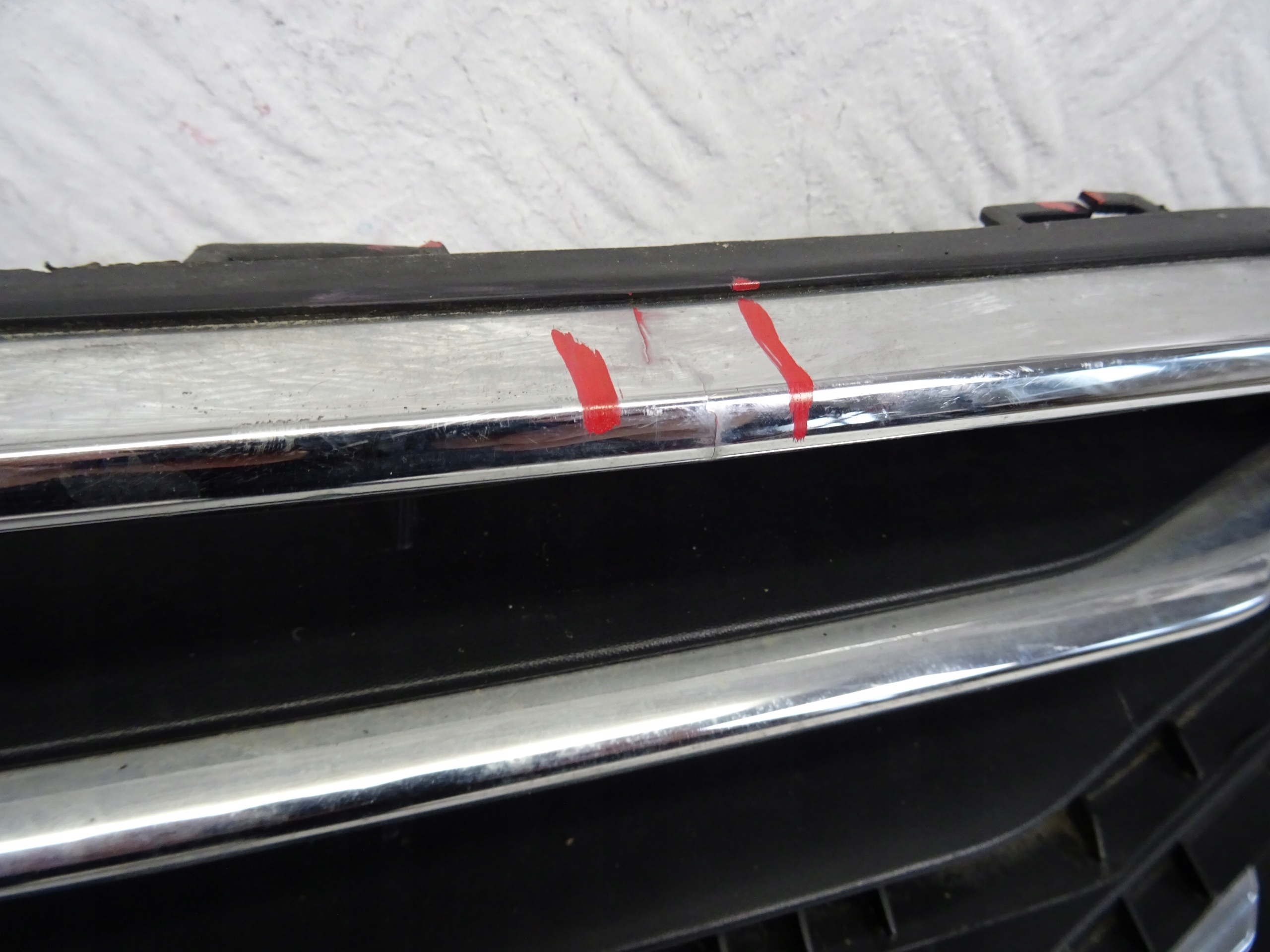 FORD CUSTOM LIFT grill grille of a bumper front front