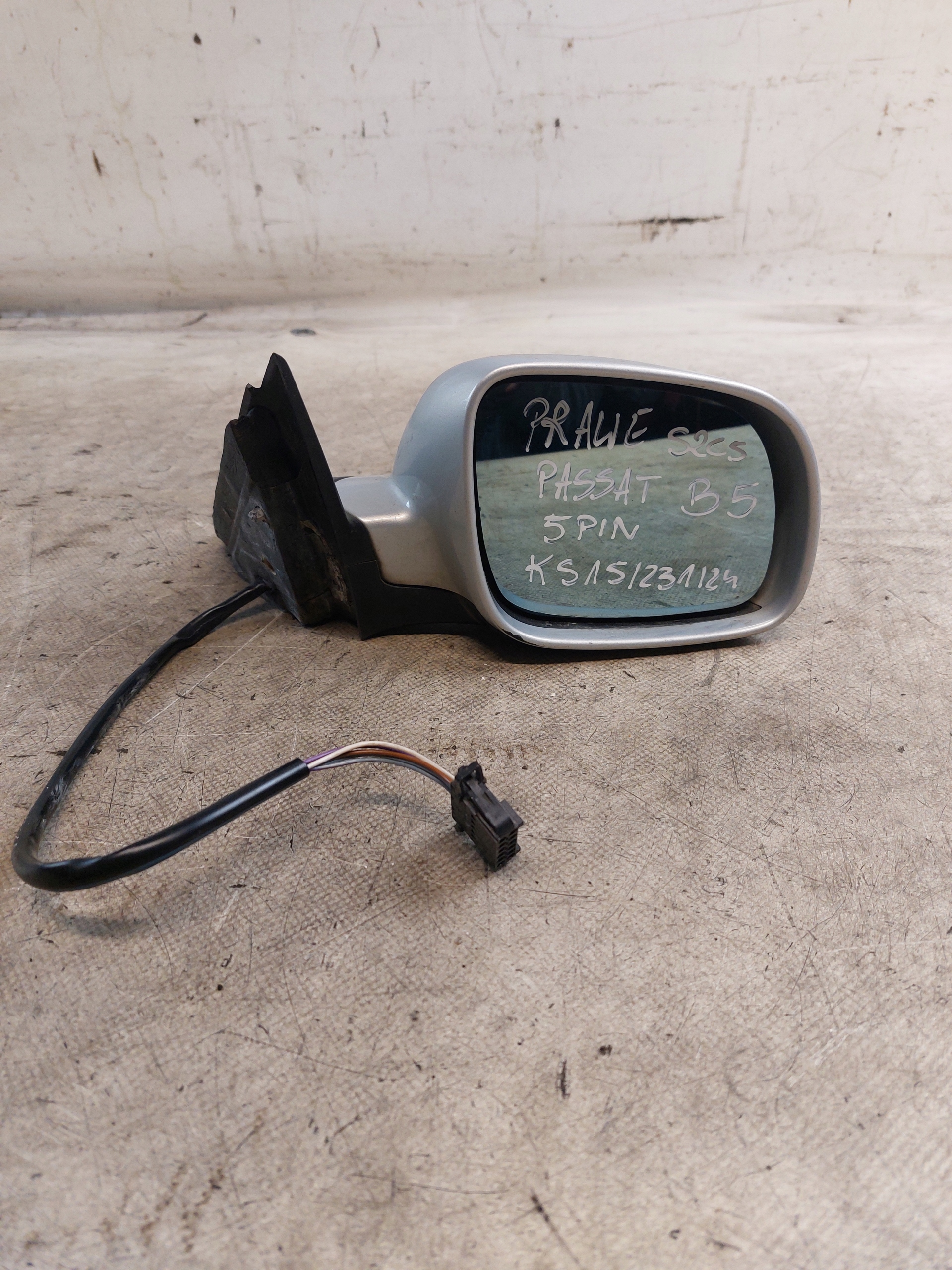 mirror right 5PIN VW PASSAT B5 LB7Z