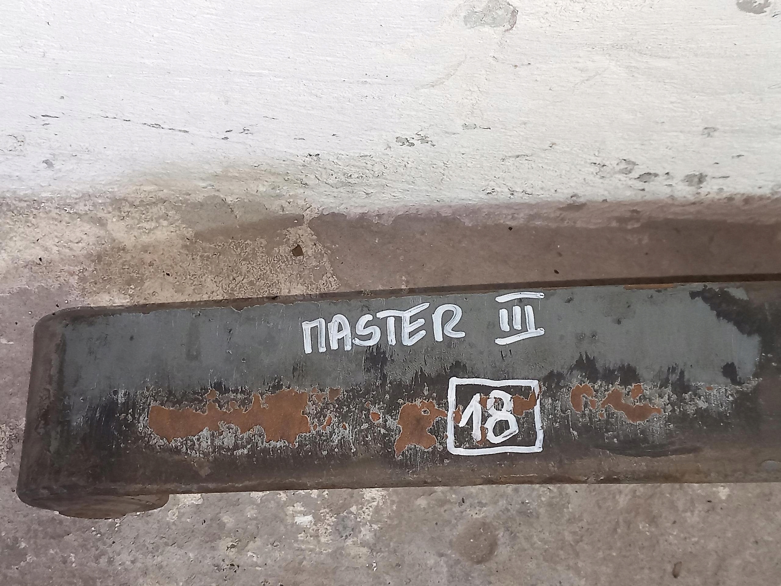 RESOR rear RENAULT MASTER III 550201735R 10-18