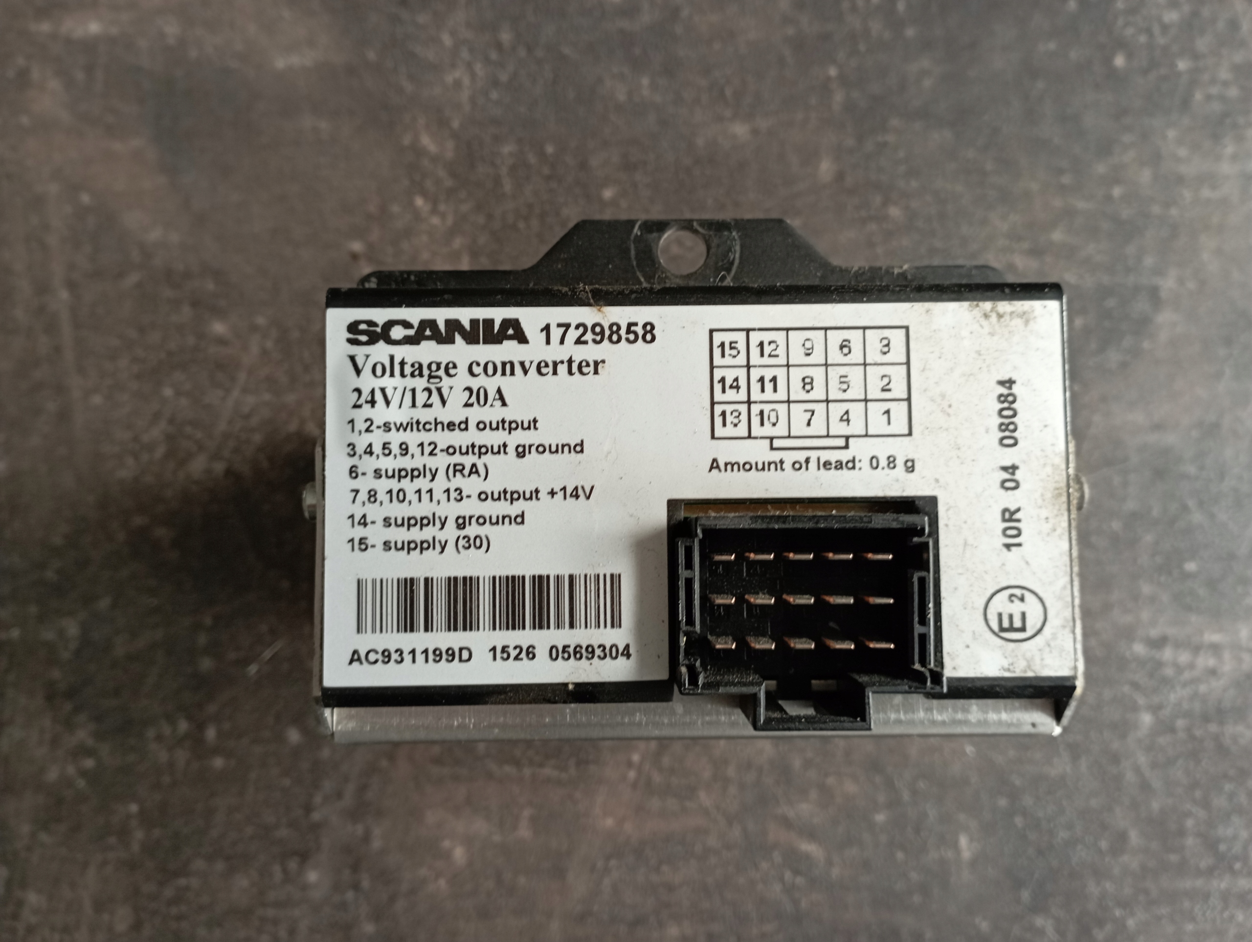 SCANIA PRZETWORNICA NAPIĘCIA KONWERTER