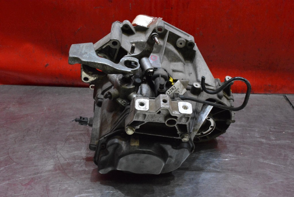 Getriebe FXQ VW GOLF 5 V 1.4 16V 75 KM 03-09