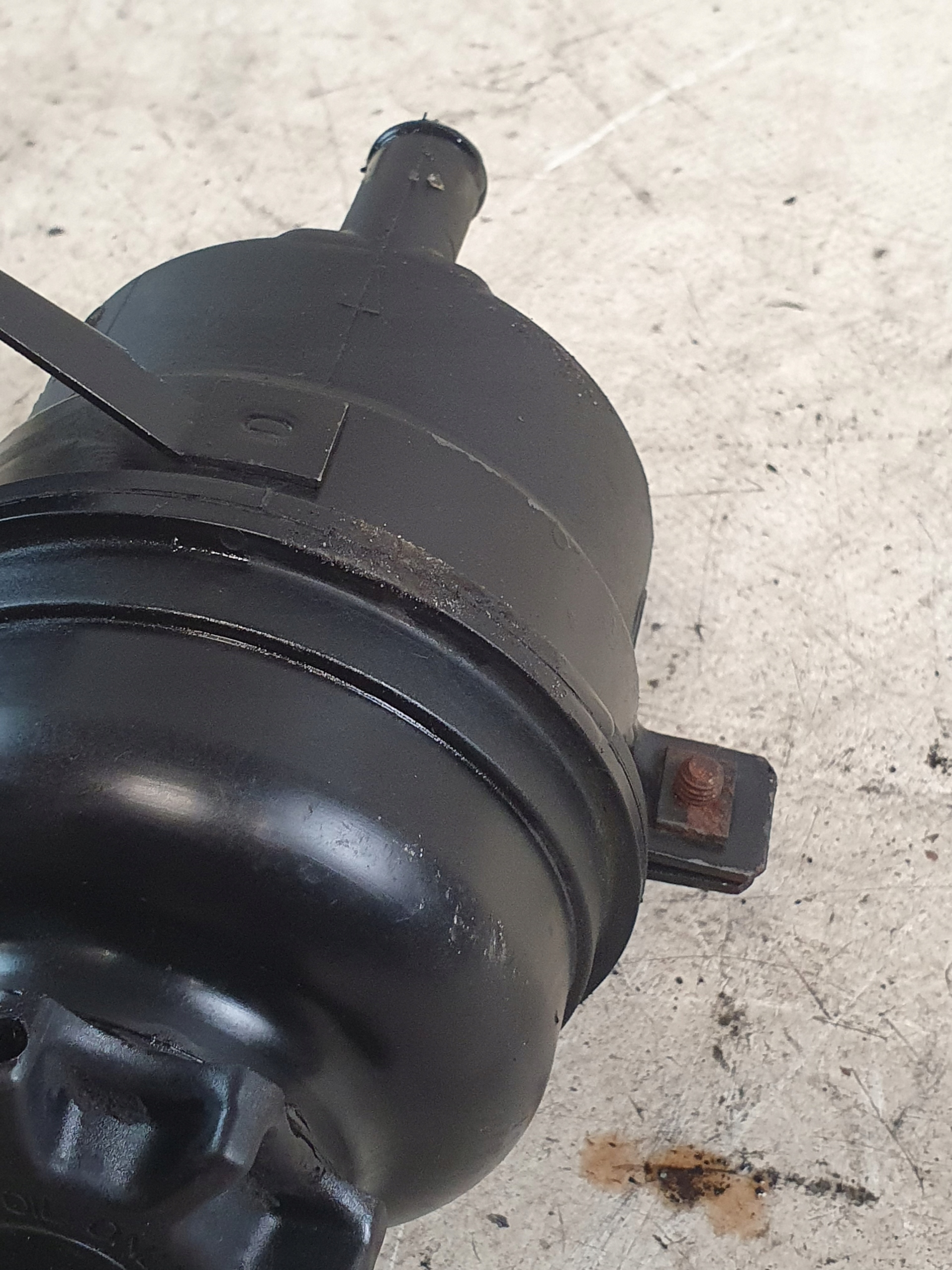 serbatoio LIQUIDO SERVOSTERZO OE 1097164 BMW E91 320d 2.0D 06r.
