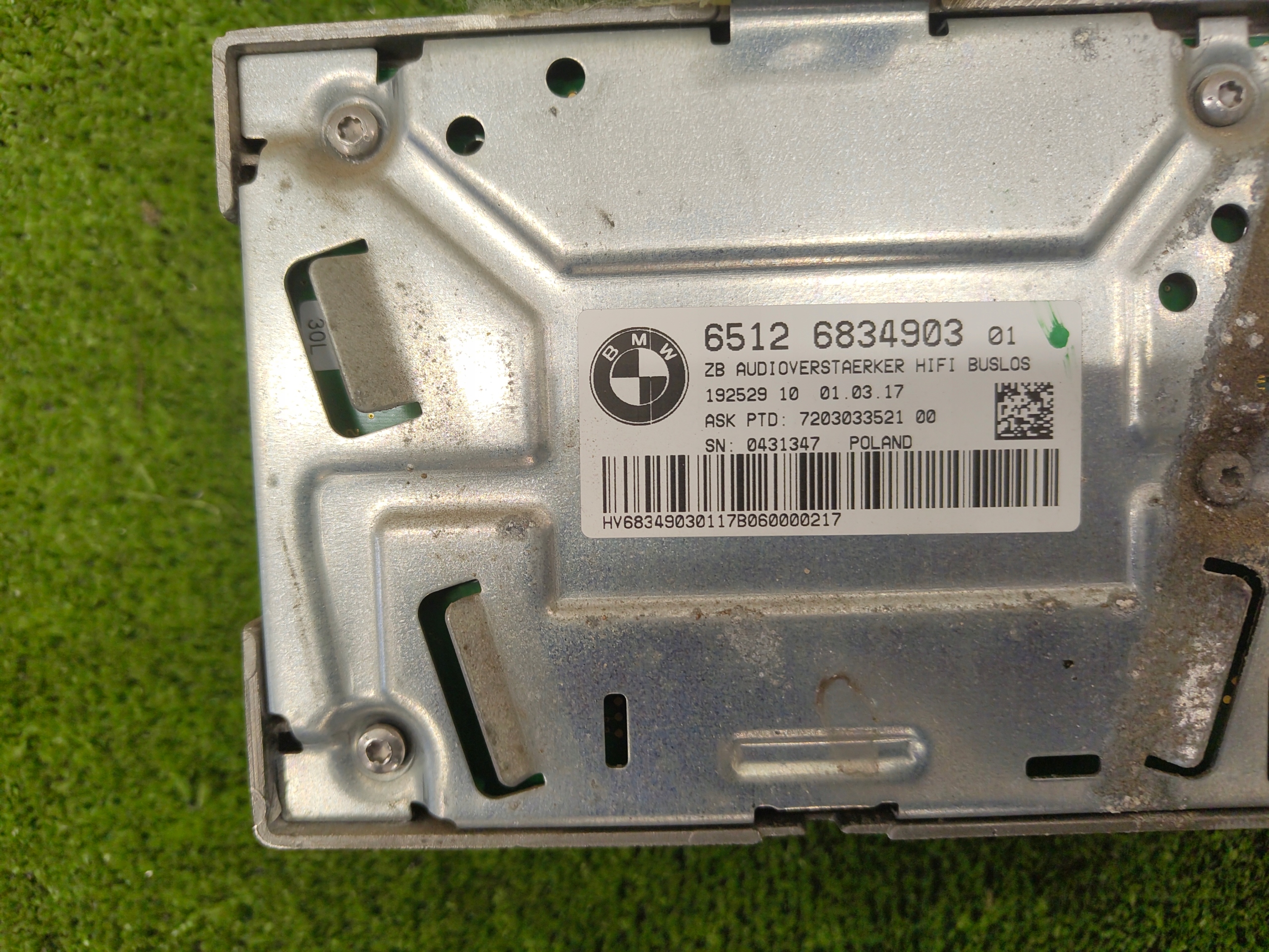 BMW 5 G30 amplifier AUDIO 6834903