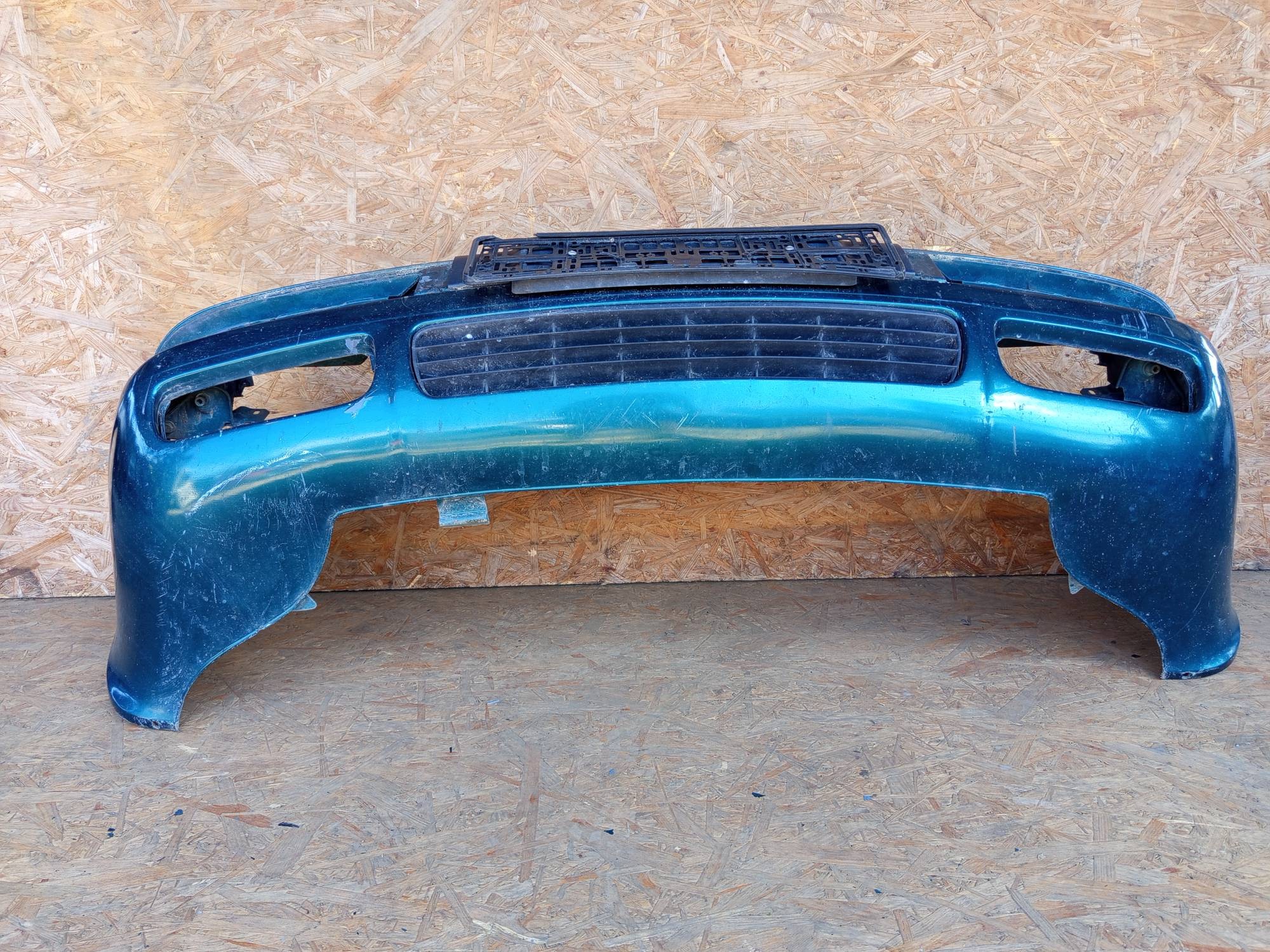 bumper front front Audi 80 B4 2.0 8V 8A0807111D green